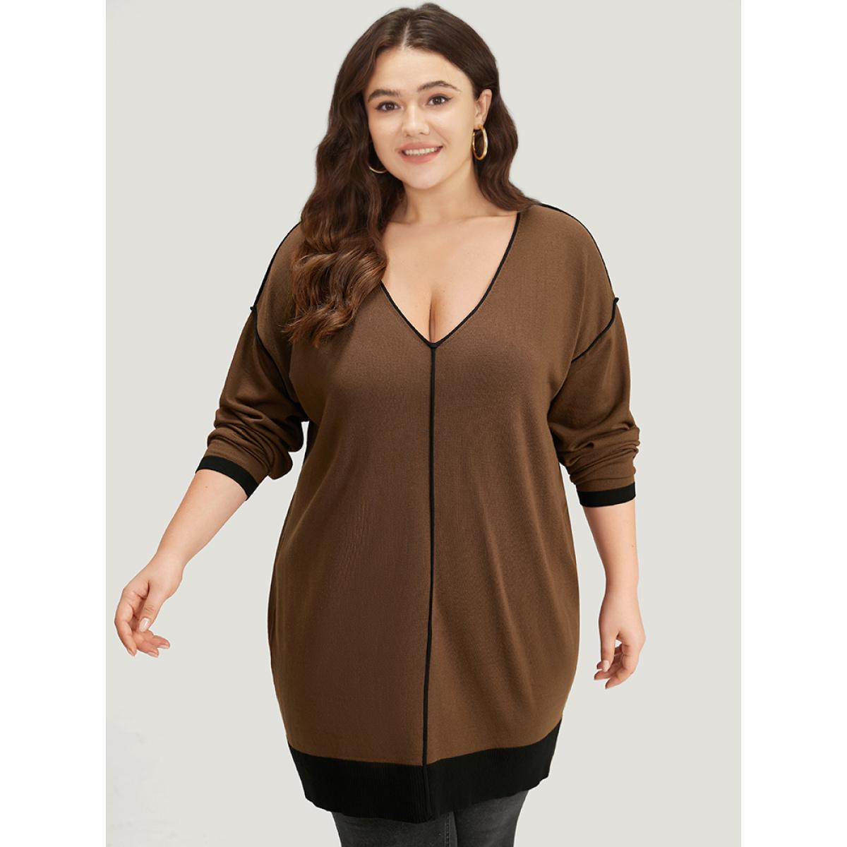 Plus Size Contrast Seam Detail Drop Shoulder Pullover DarkBrown Women Casual Loose Sleeveless V-neck Dailywear Pullovers BloomChic 28/5X Product Image