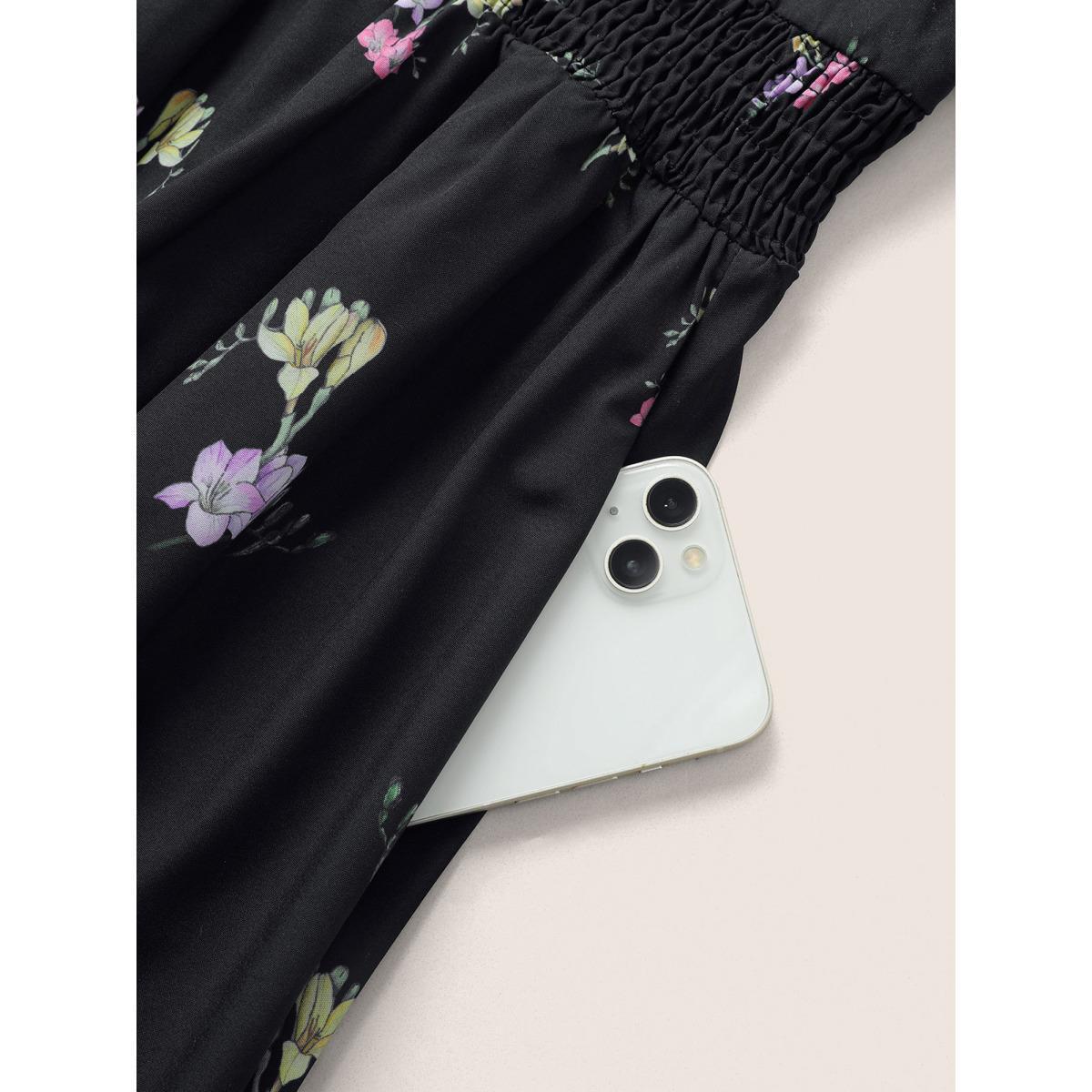 Plus Size Floral Print Shirred Pocket Ruffle Sleeve Dress Black Women Elegant Non V-neck Short sleeve Curvy Midi Dress BloomChic 14-16/1X Product Image