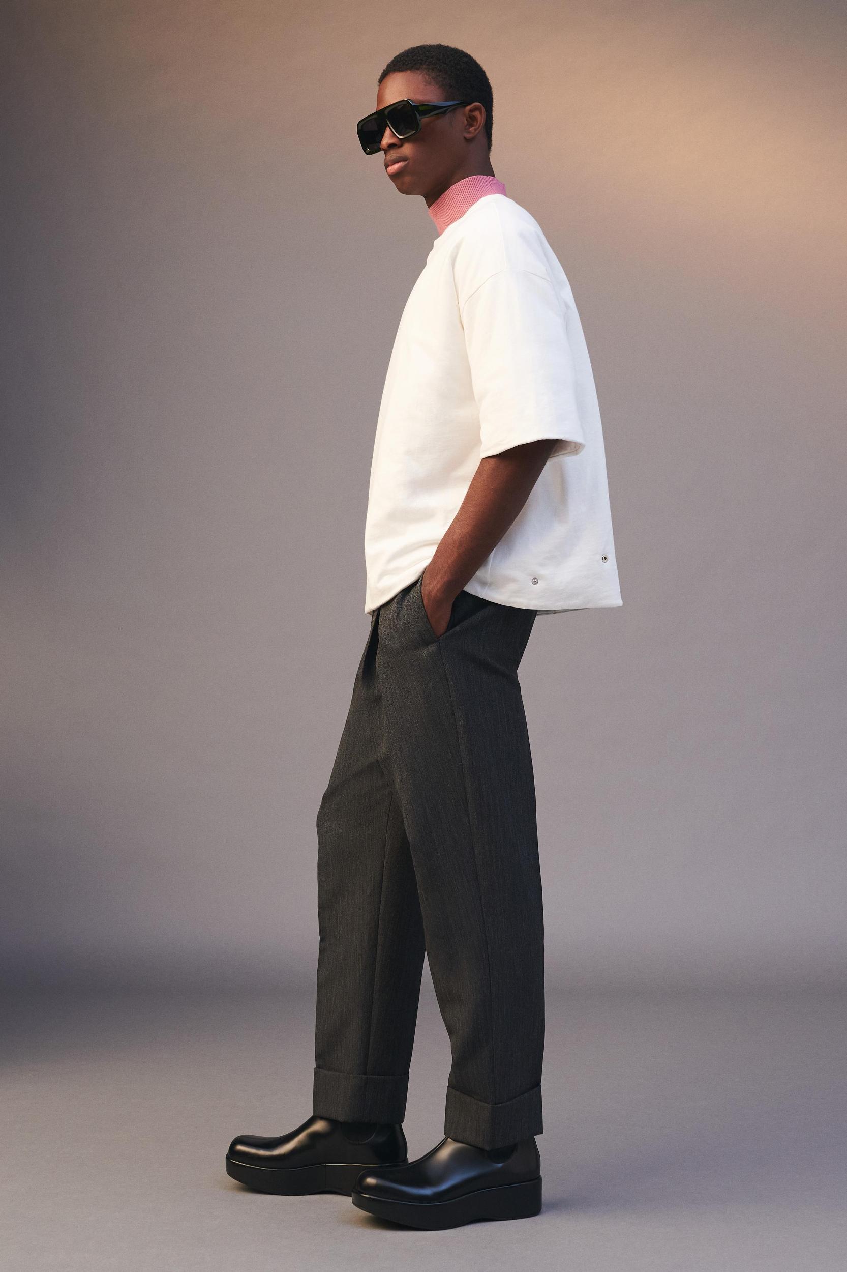 PLEATED PANTS LIMITED EDITION Product Image