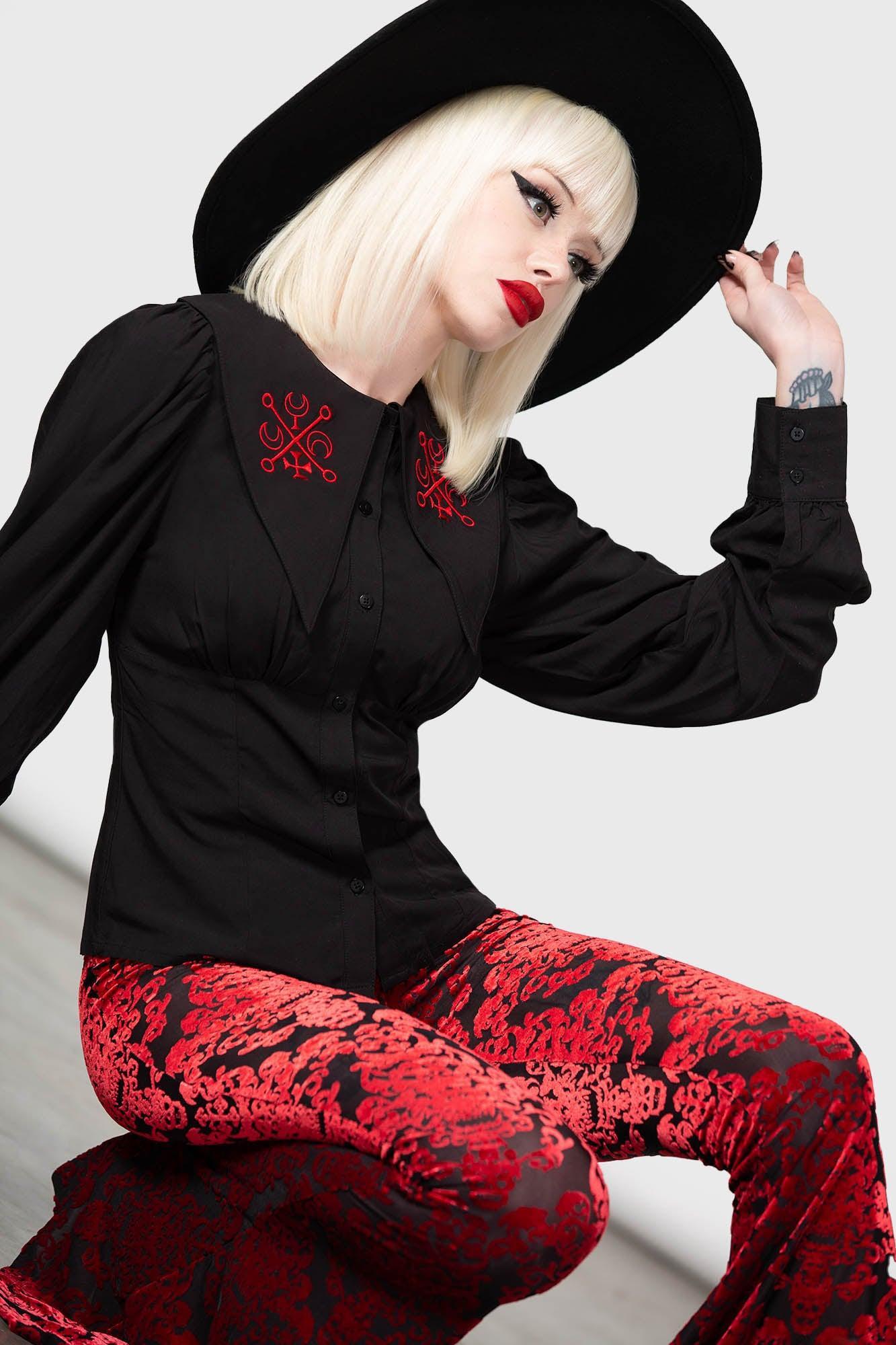 Decerabia Shirt Female Product Image