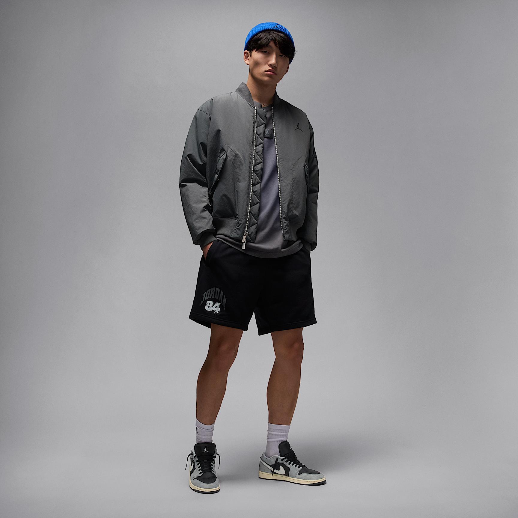 Men's Air Jordan 1 Low SE Shoes Product Image