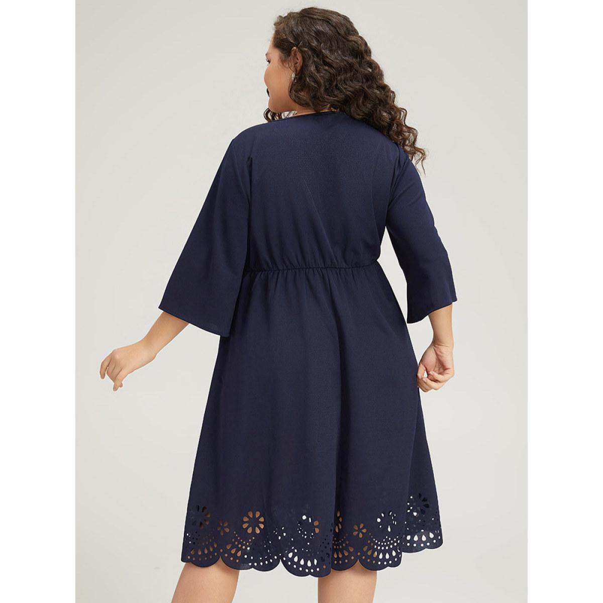 Plus Size Plain Keyhole Pocket Laser Cut Dress Navy Women Office Plain Notched collar Elbow-length sleeve Curvy Midi Dress BloomChic 18-20/2X Product Image