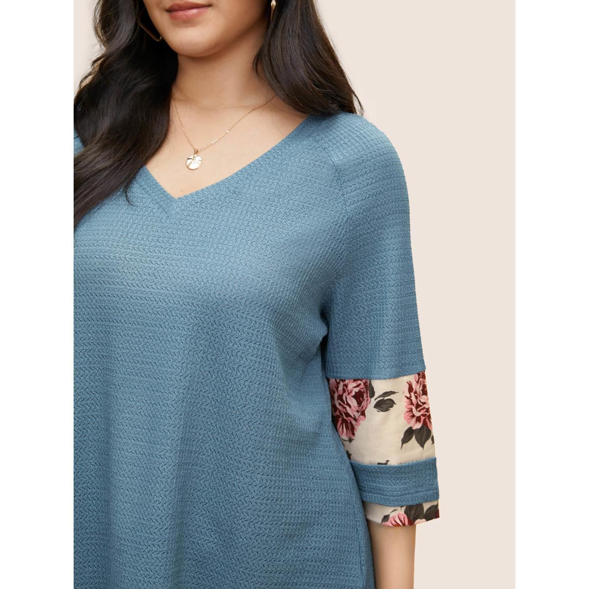 Plus Size Textured Patchwork Floral Raglan Sleeve T-shirt Stone Women Resort Texture Floral V-neck Vacation T-shirts BloomChic 18-20/2X Product Image