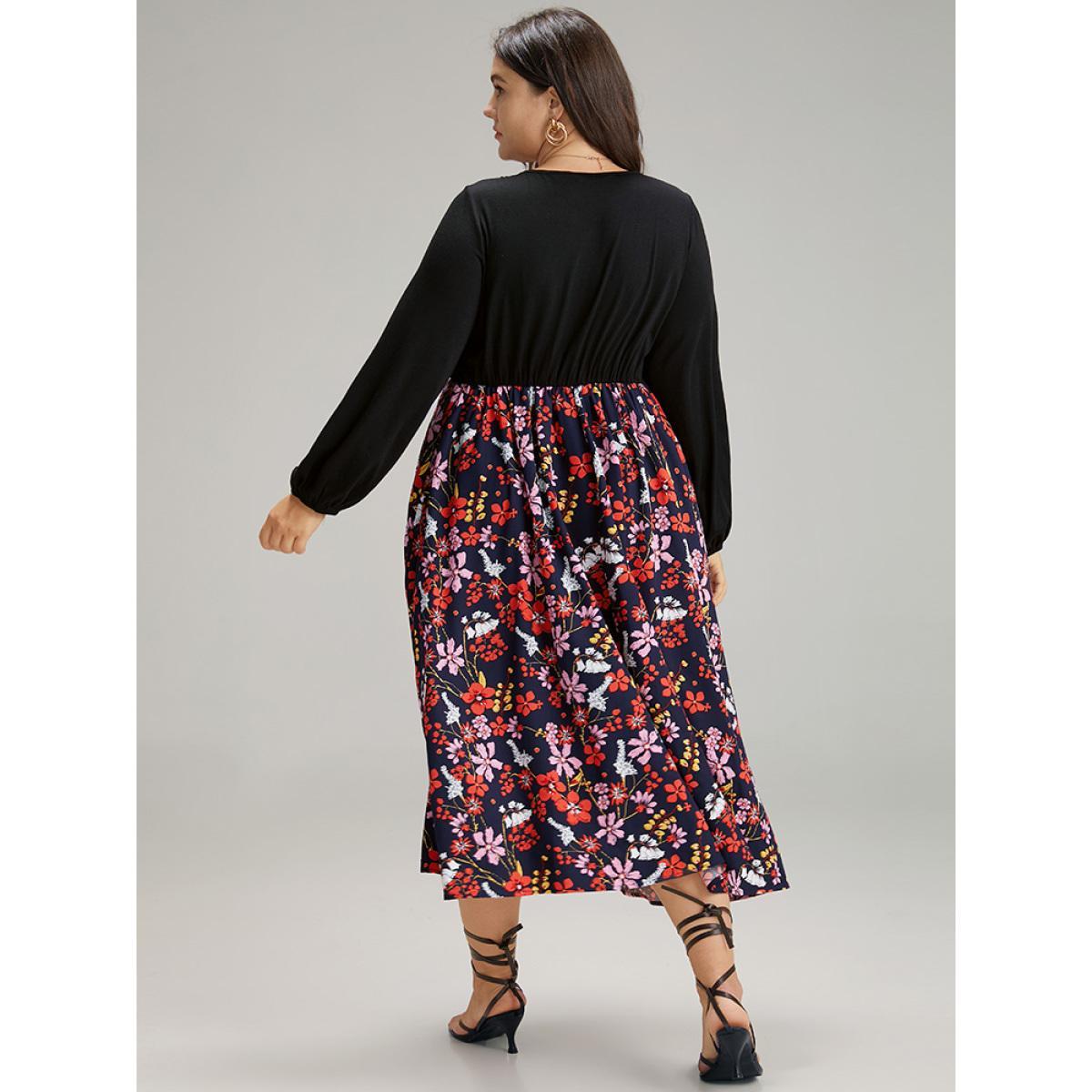 Plus Size Floral Patchwork Crossover Pocket Dress Black Women Elegant Elastic cuffs V-neck Long Sleeve Curvy Midi Dress BloomChic 28/5X Product Image