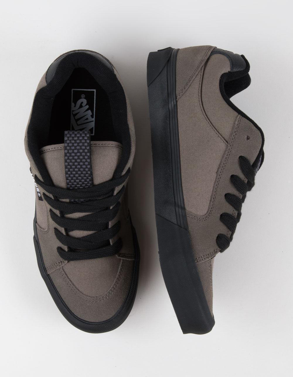 VANS Chukka Push Shoes - BLK/WHT Product Image