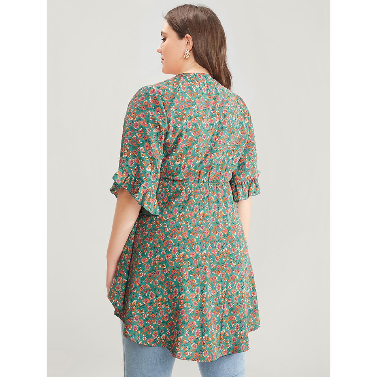 Plus Size Emerald Ditsy Floral Ruffle Sleeve Notched High Low Hem Blouse Women Elegant Short sleeve Notched collar Dailywear Blouses BloomChic 30/6X Product Image