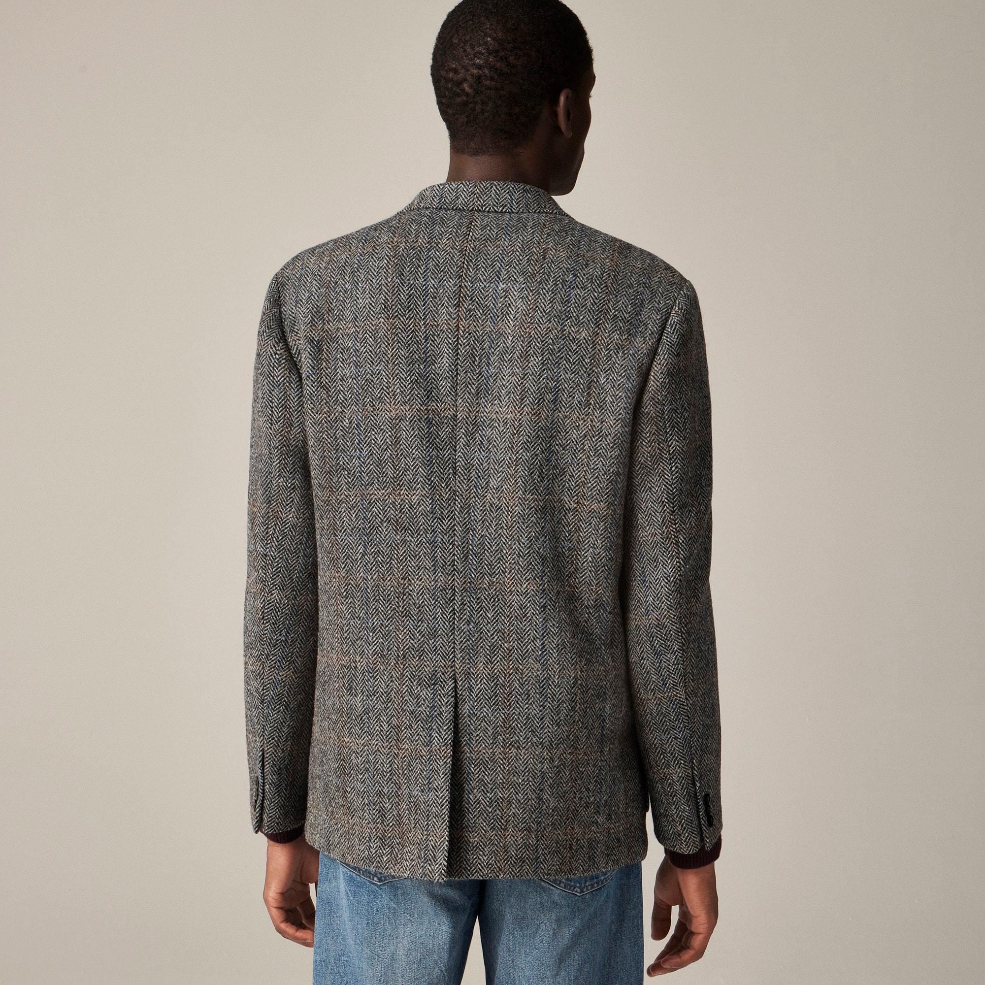 Relaxed-fit blazer in Scottish wool herringbone Product Image