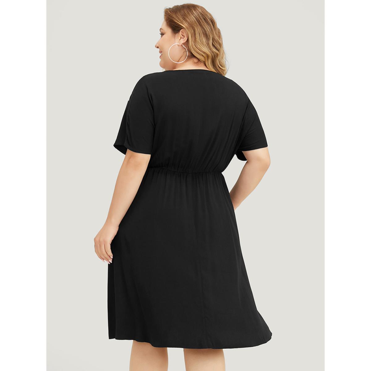 Plus Size Floral Embroidered Pocket Dolman Sleeve Ruffle Dress Black Women Vacation Embroidered V-neck Short sleeve Curvy Knee Dress BloomChic 14-16/1X Product Image