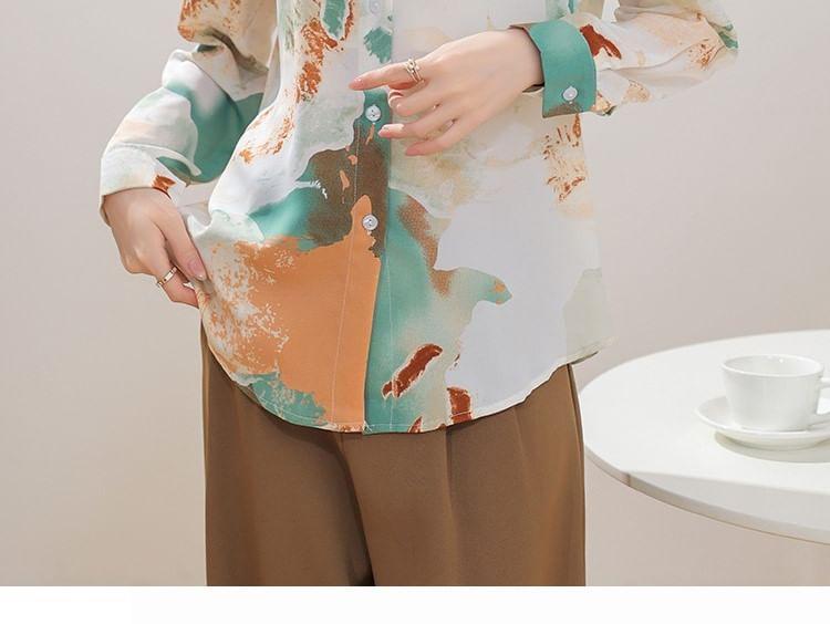 Long-Sleeve Patterned Shirt Product Image