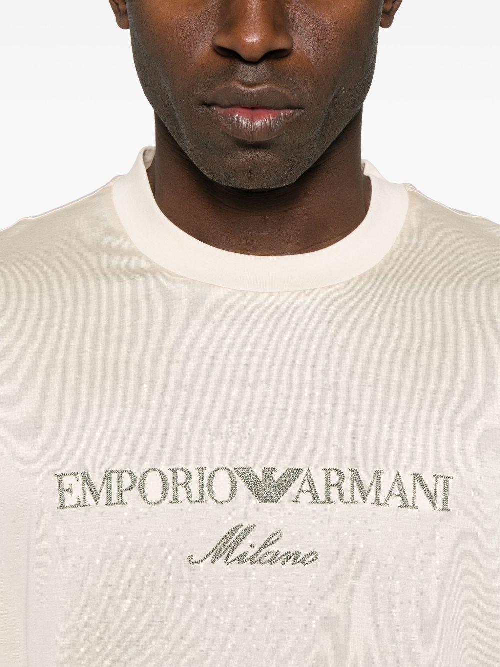 logo-embroidered T-shirt Product Image
