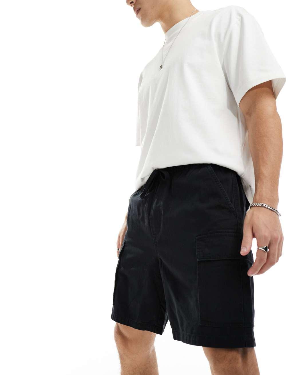 Pull&Bear cargo shorts in black Product Image