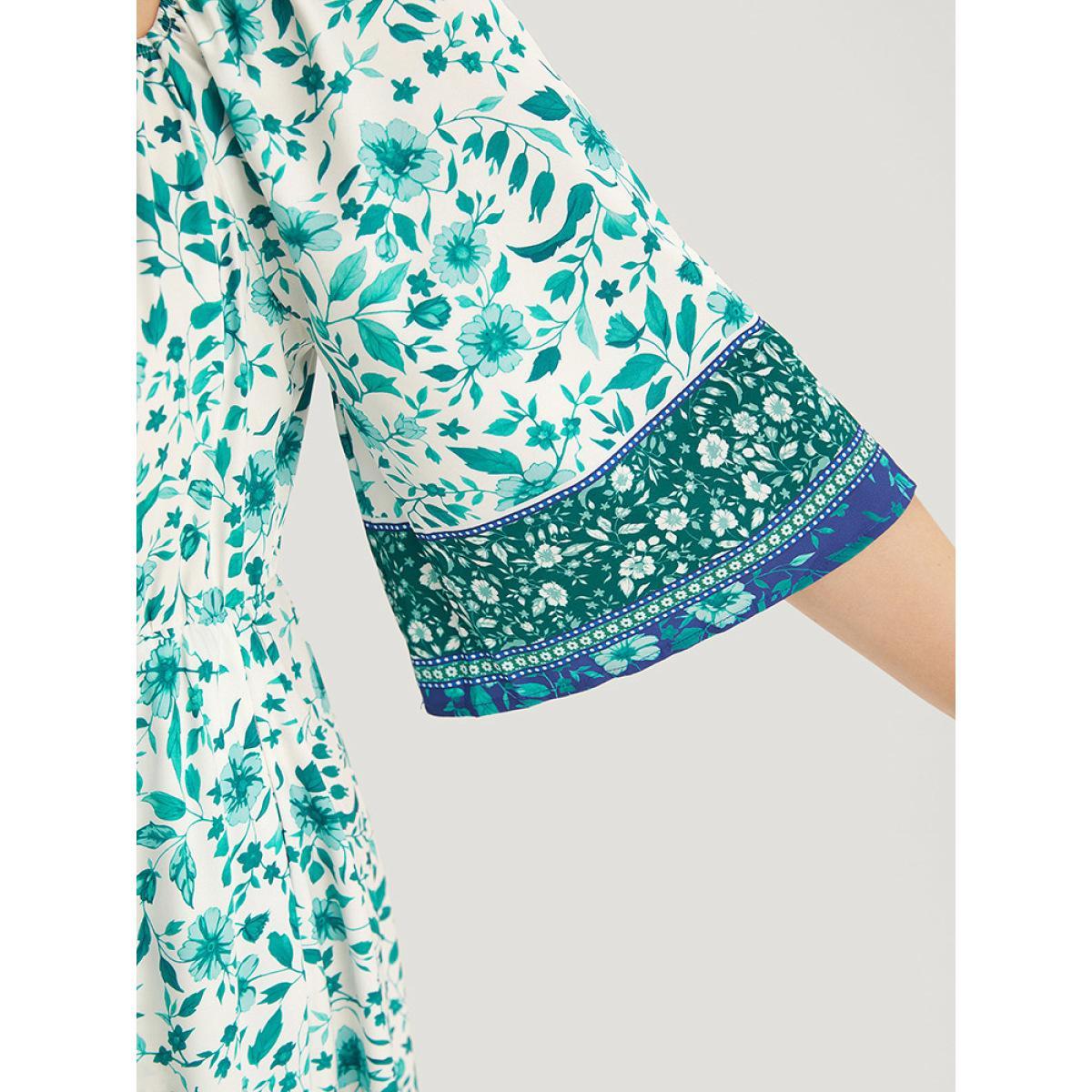 Plus Size Floral Print Patchwork Square Neck Raglan Sleeve Dress Emerald Women Vacation Gathered Square Neck Half Sleeve Curvy Midi Dress BloomChic 12/L Product Image