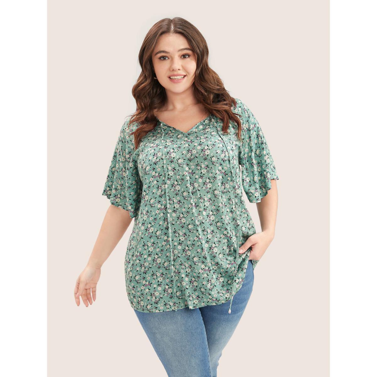 Plus Size Emerald Ditsy Floral Ruffle Sleeve Tie Neck Blouse Women Elegant Short sleeve V-neck Everyday Blouses BloomChic 14-16/1X Product Image