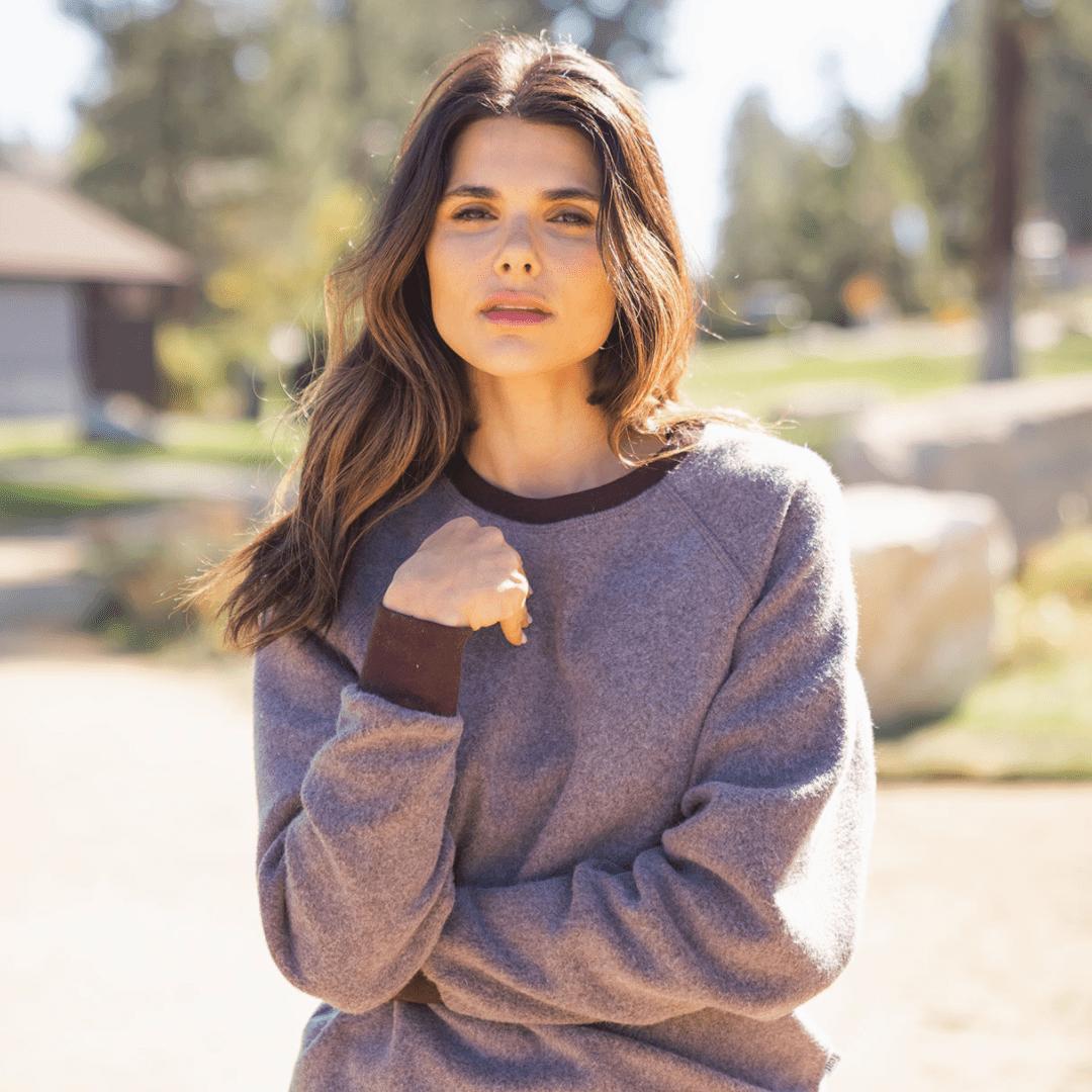 Women's BlanketBlend™ Crewneck Female Product Image