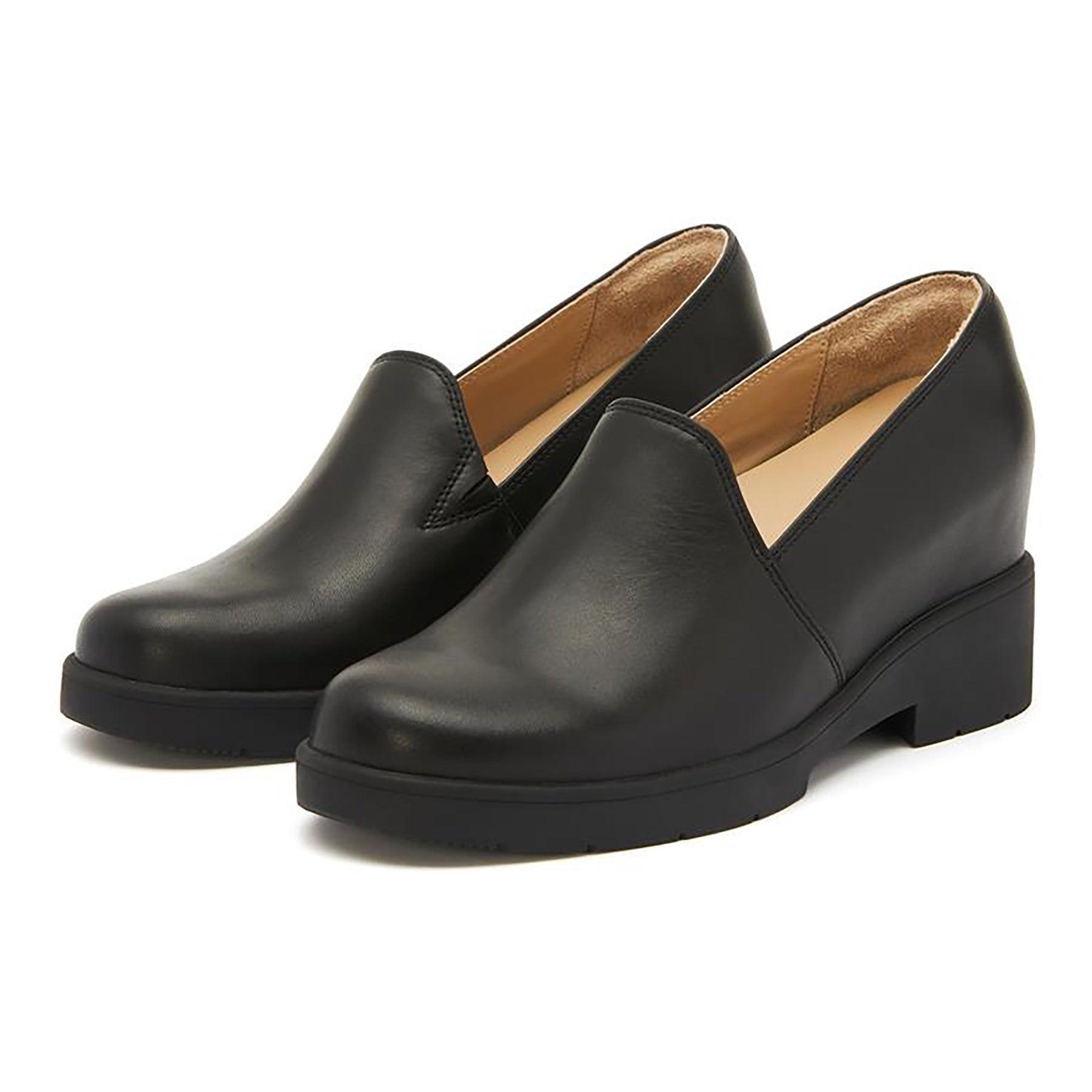 Horizon Slip On Female Product Image