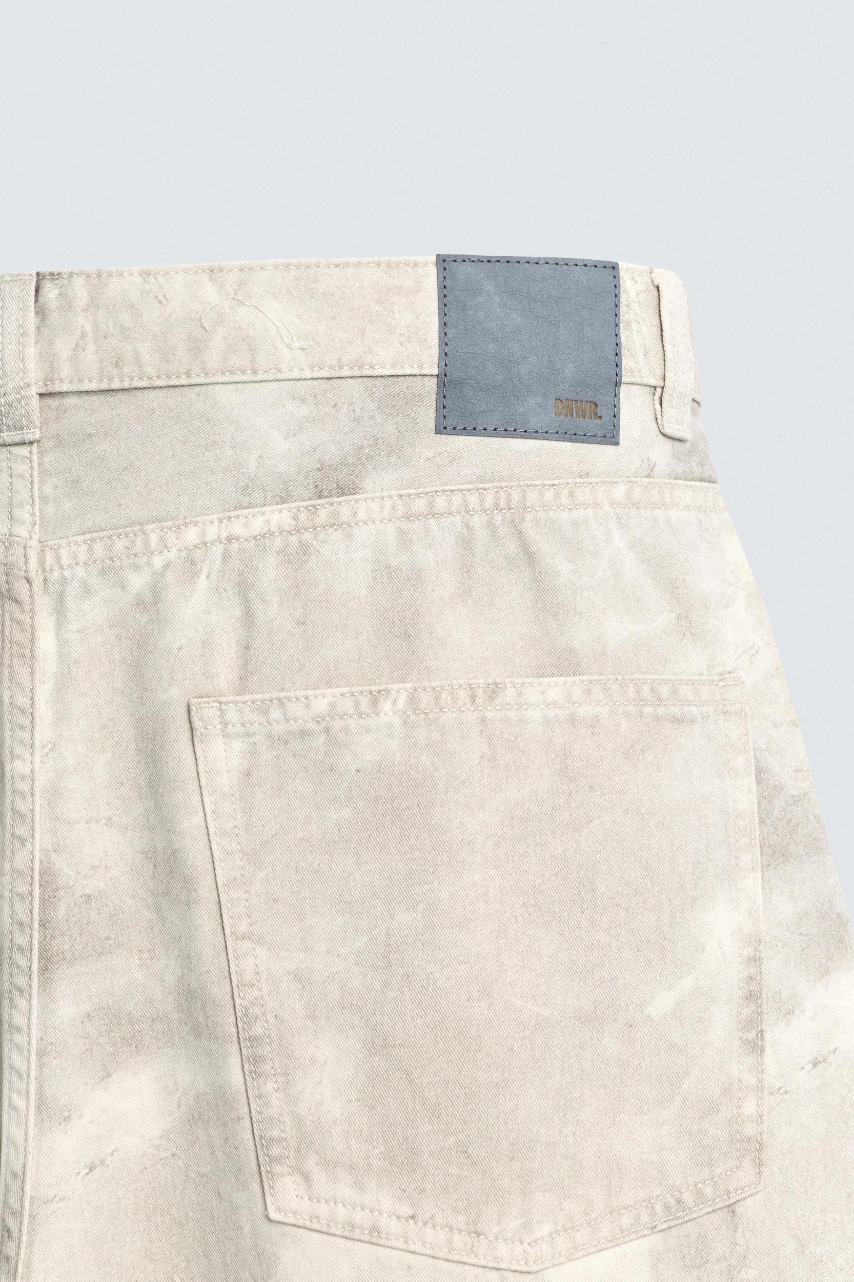 BAGGY FIT JEANS Product Image