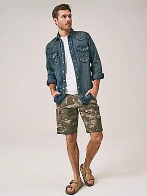 Wrangler® Men's Five Star Premium Stacked Cargo Short in Pewter Product Image