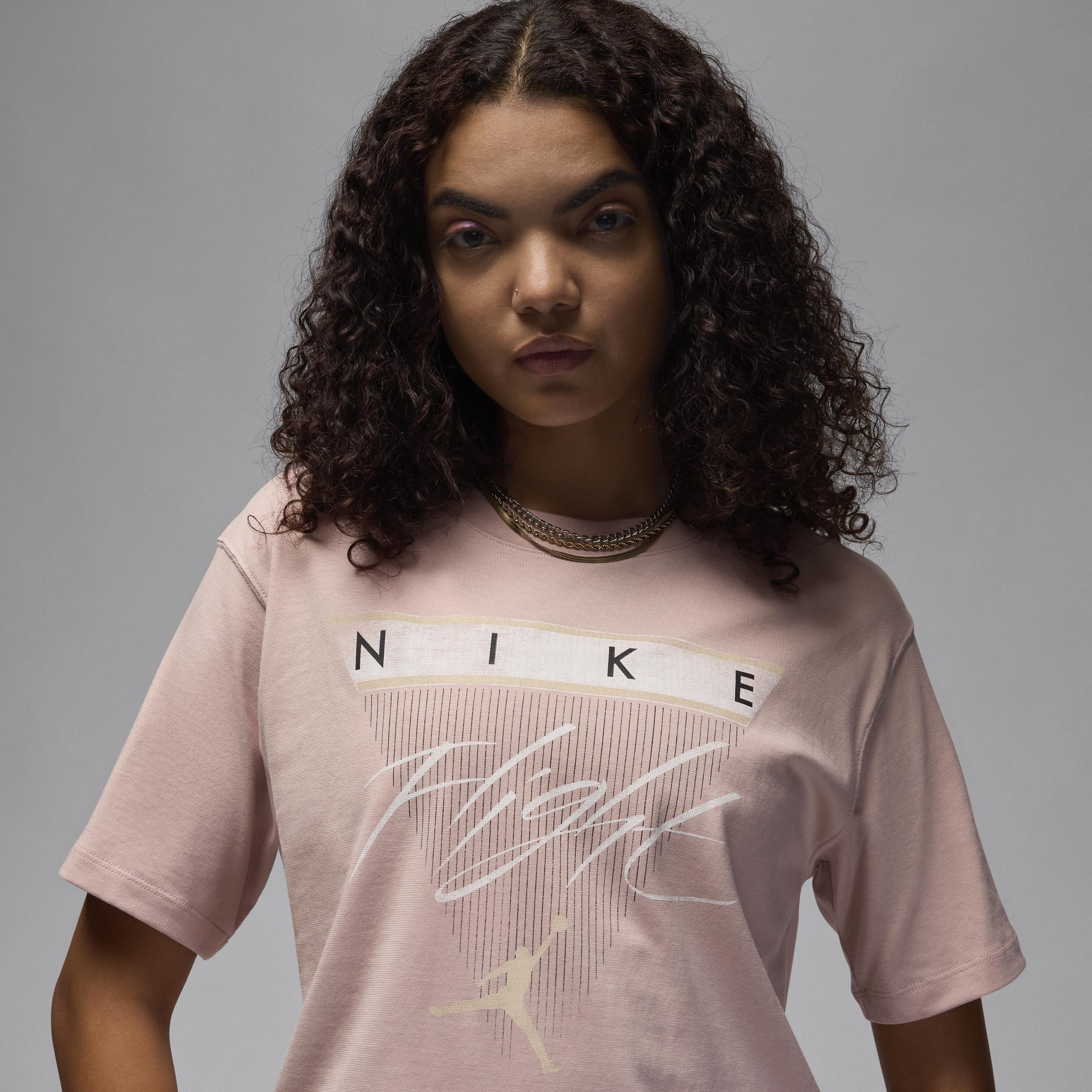Women's Jordan Flight Heritage Graphic T-Shirt Product Image