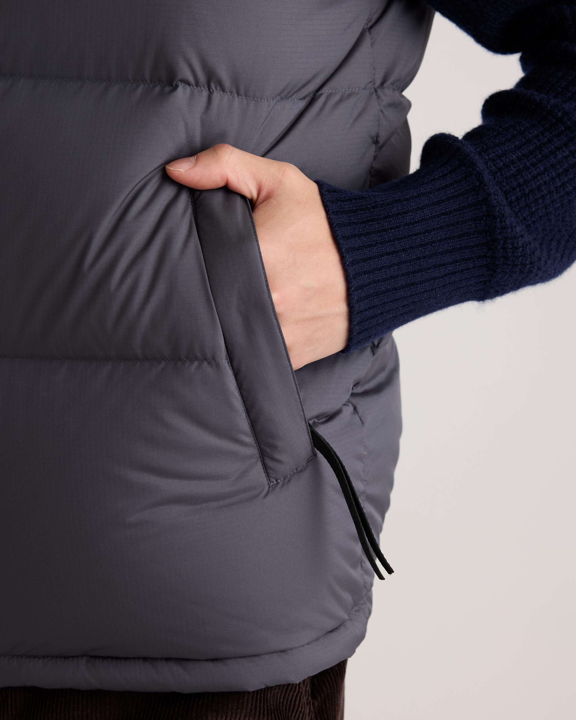 Quince | Men's Responsible Down Puffer Vest Recycled Polyester Product Image