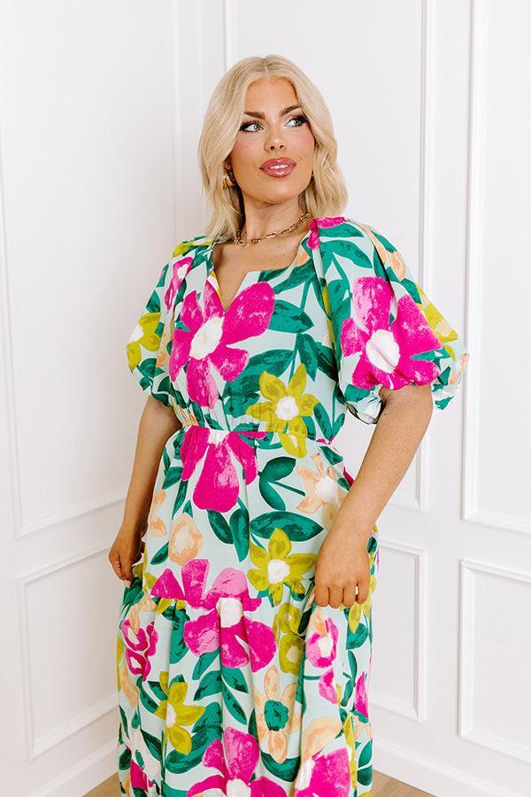 Porch Swing At Sunset Floral Midi in Limpet Shell Curves Product Image