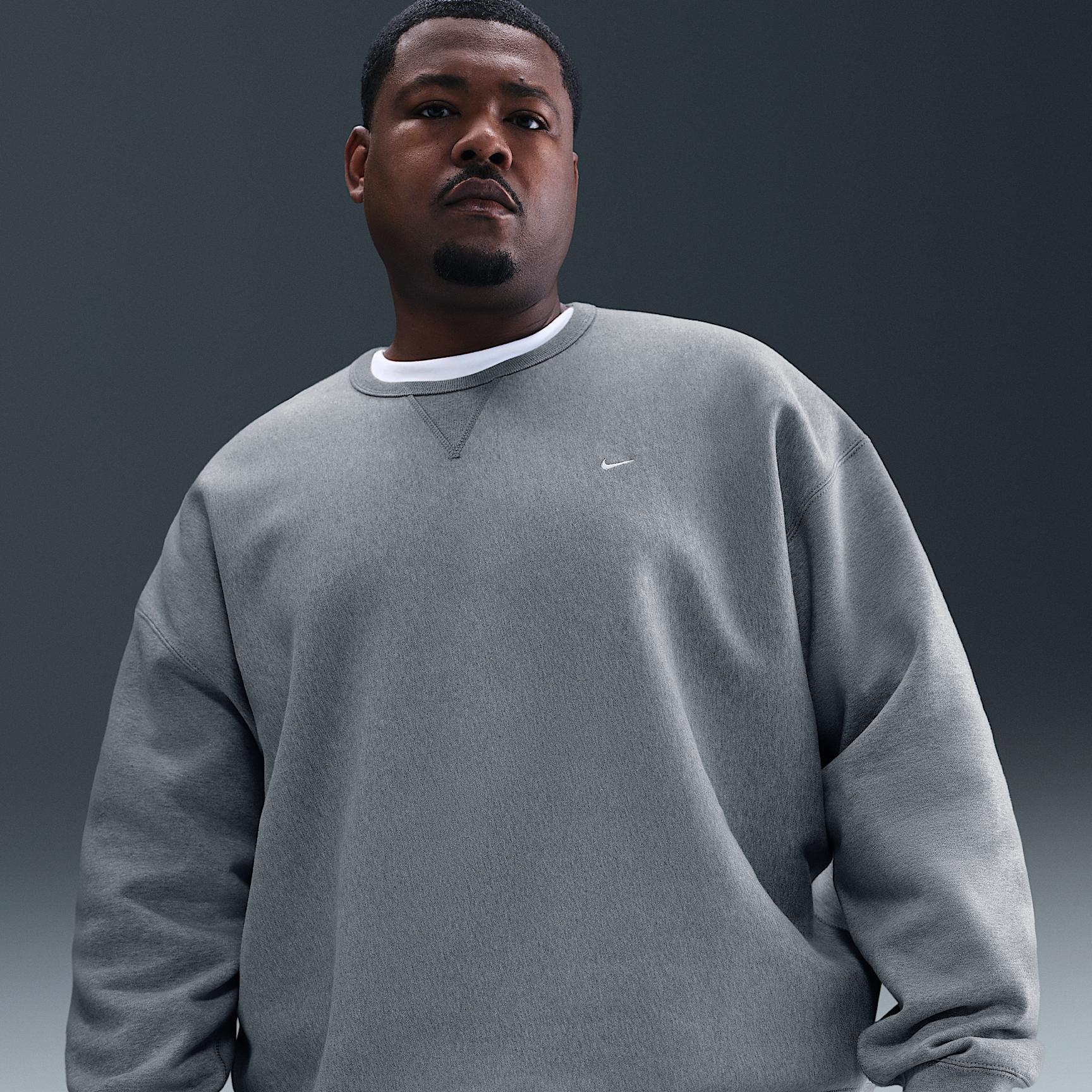Nike Men's Solo Swoosh Fleece Crew Product Image