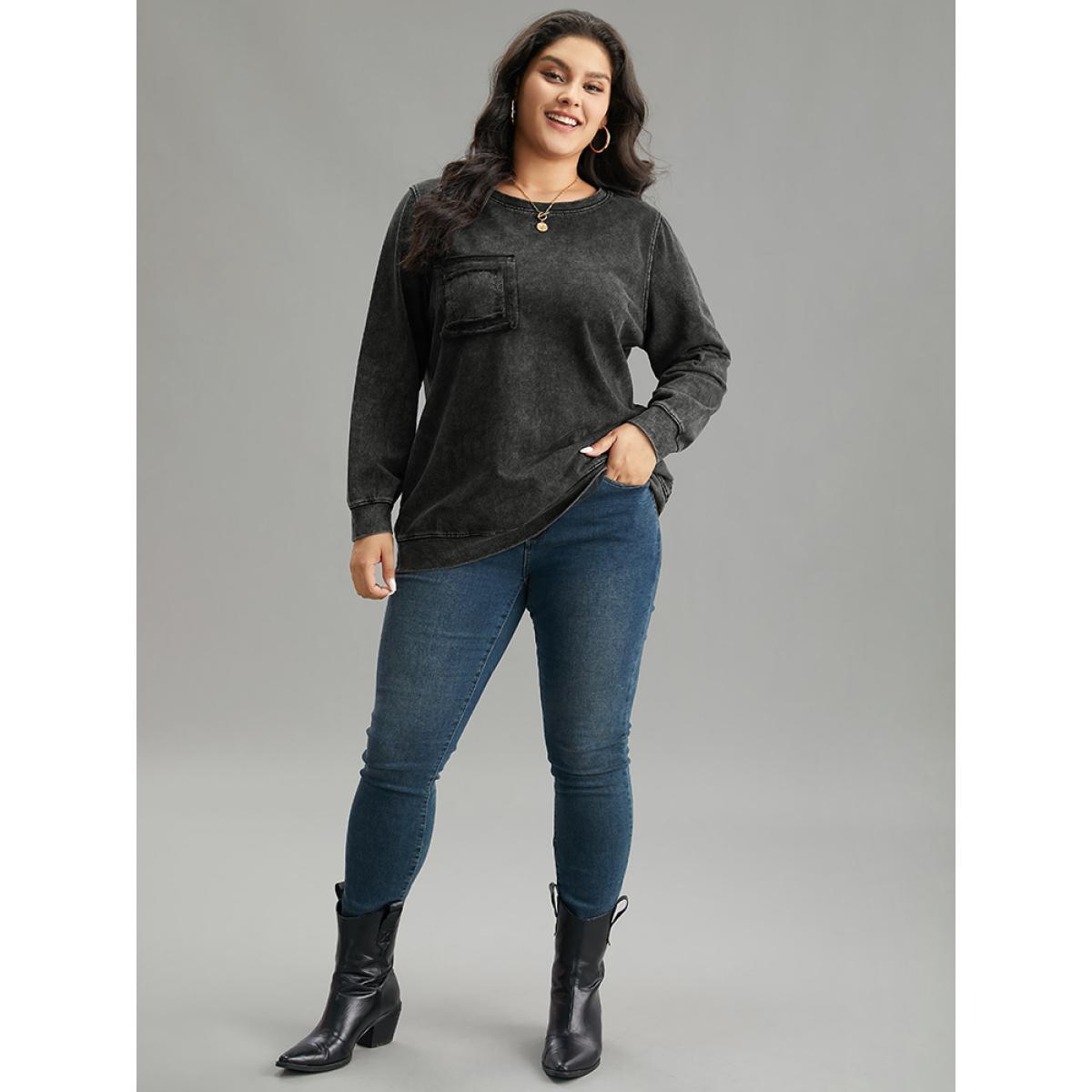 Plus Size Vintage Patched Pocket Round Neck Sweatshirt Women DimGray Casual Plain Round Neck Everyday Sweatshirts BloomChic 14-16/1X Product Image