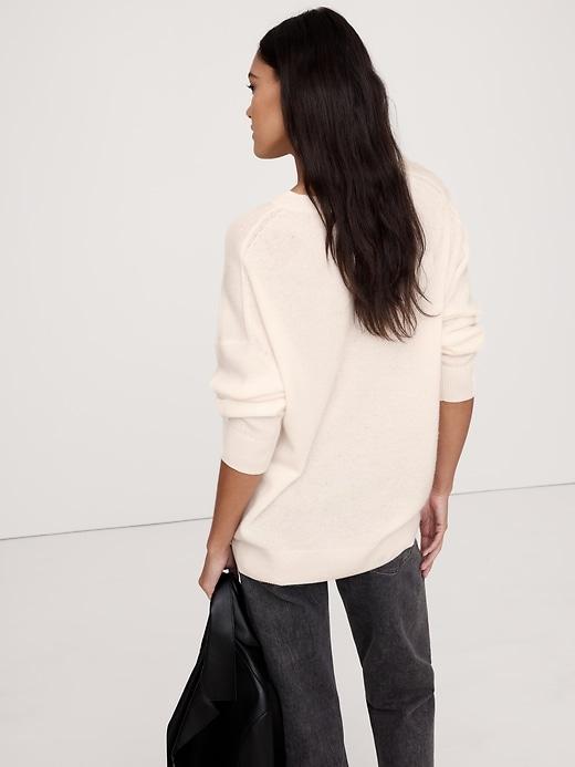 Oversized Lightweight Cashmere V-Neck Sweater Product Image