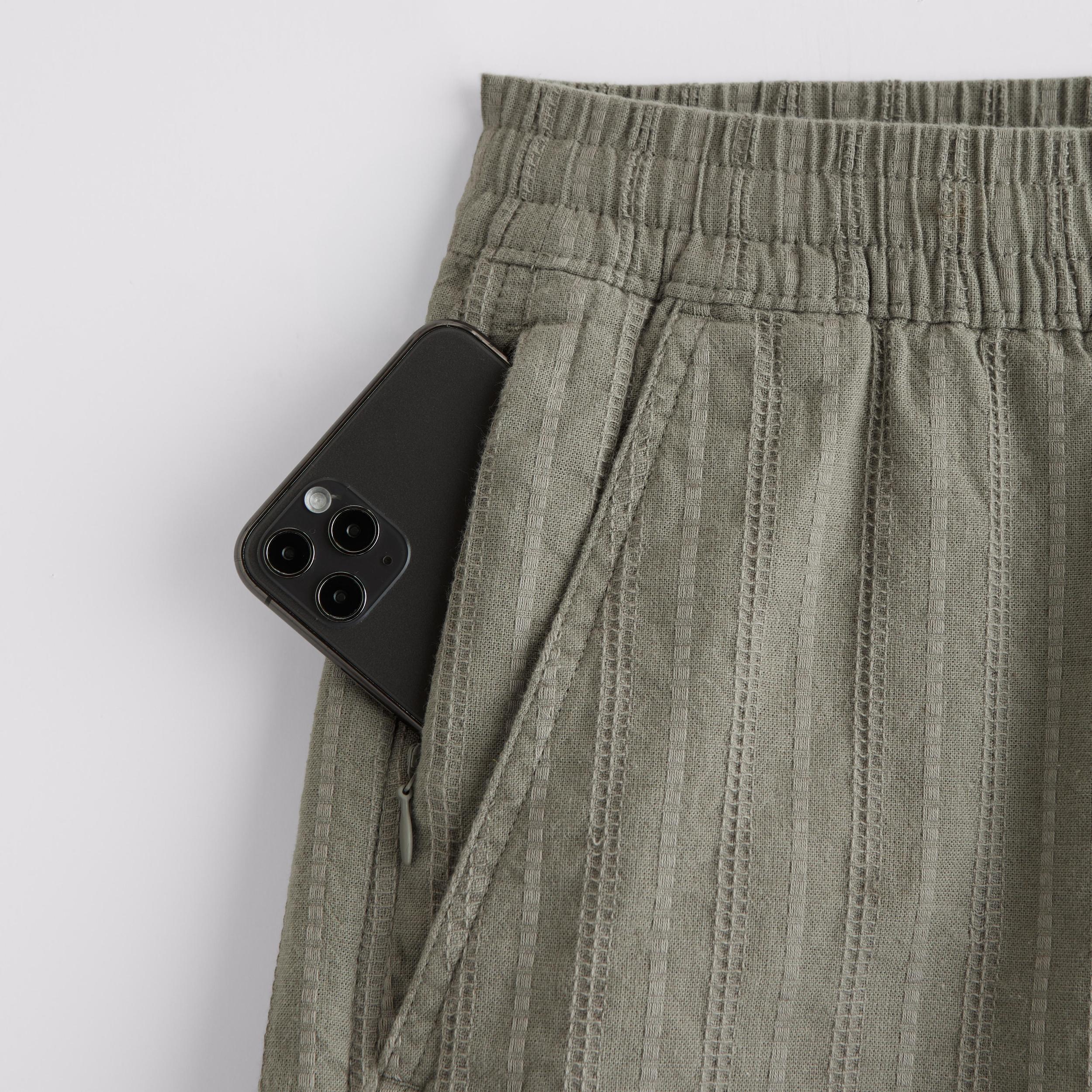 Cotton Texture Pull-On Short Product Image