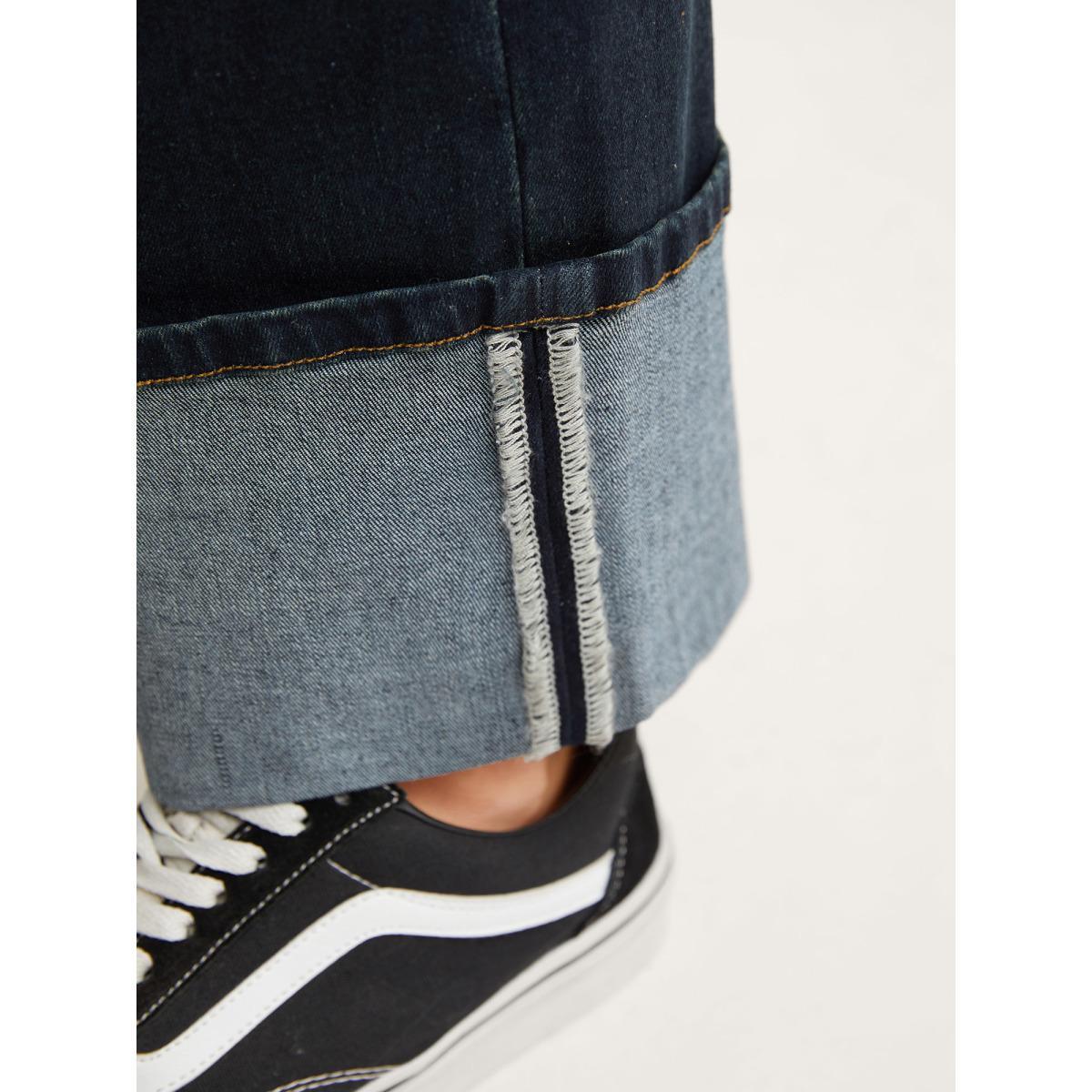 Plus Size Stretch Cuffed Hem Butt-Lifting Straight-Leg Jeans Women Denimindigo High stretch Slanted pocket Jeans BloomChic 20/2X Product Image