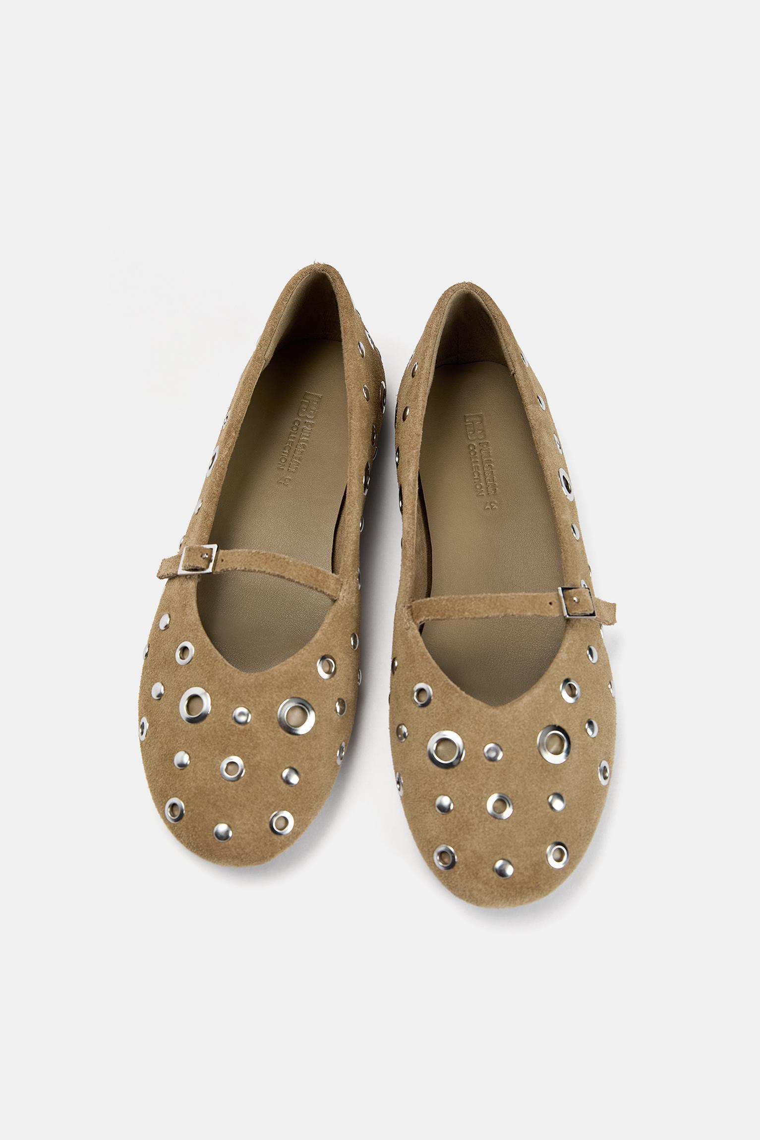 Studded leather ballerinas Product Image