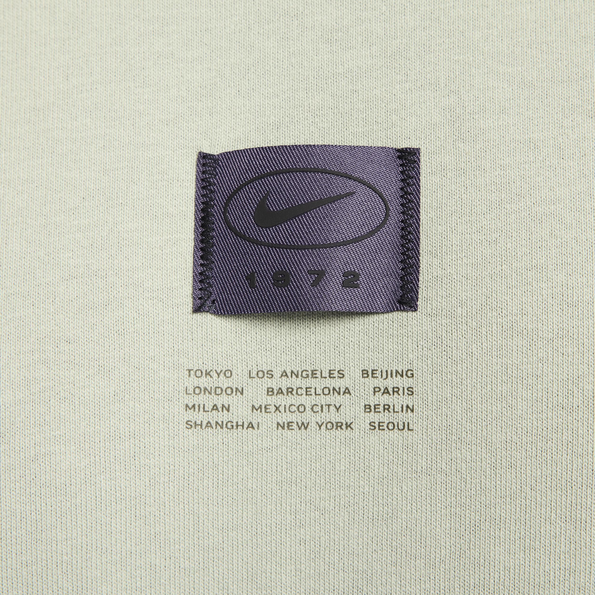Nike Sportswear Men's Max90 T-Shirt Product Image