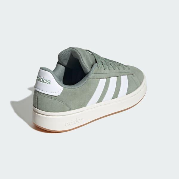 Grand Court Alpha Shoes Product Image