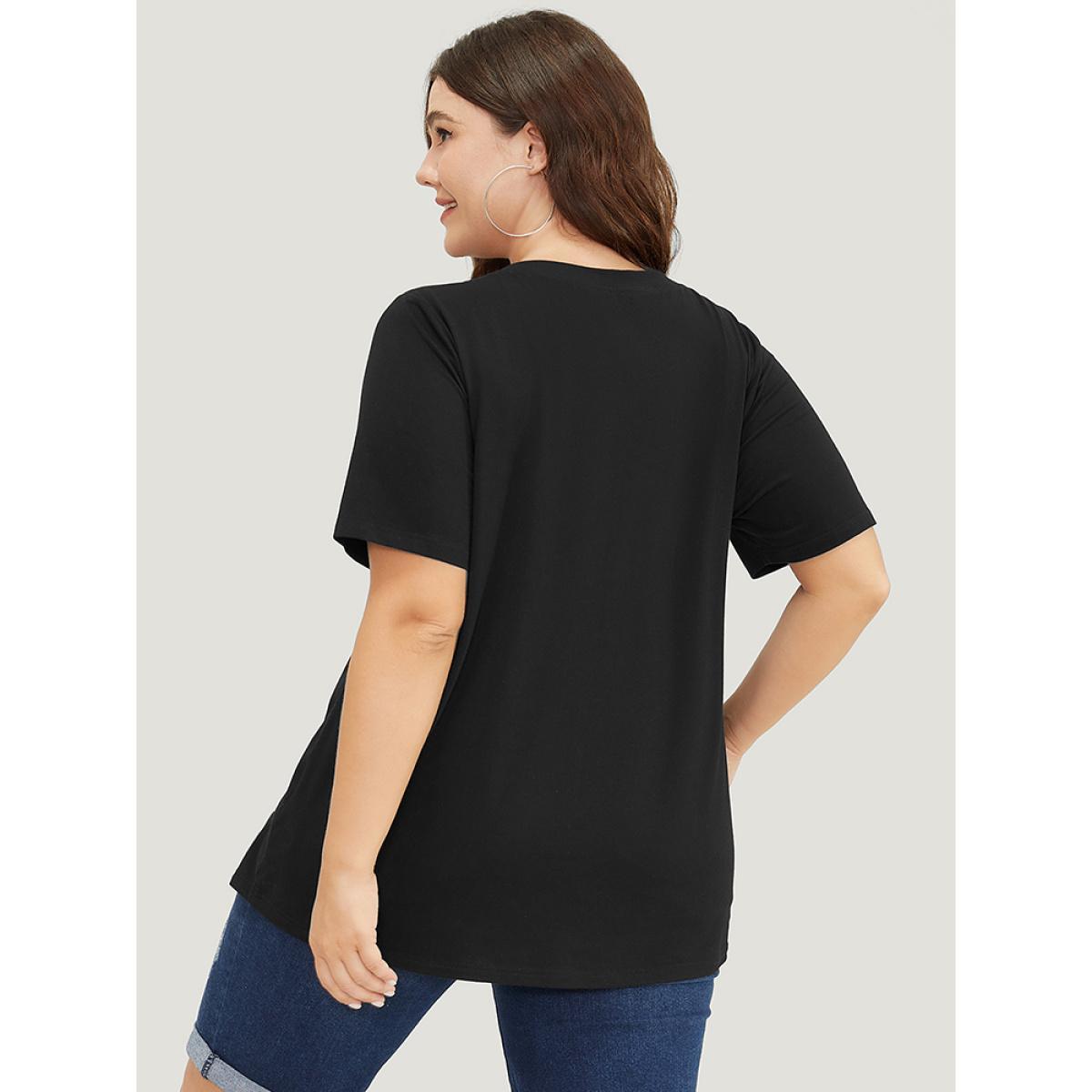 Plus Size Coconut Tree Print V Neck Distressed T-shirt Black Women Casual Printed Tropical Dailywear T-shirts BloomChic 28/5X Product Image