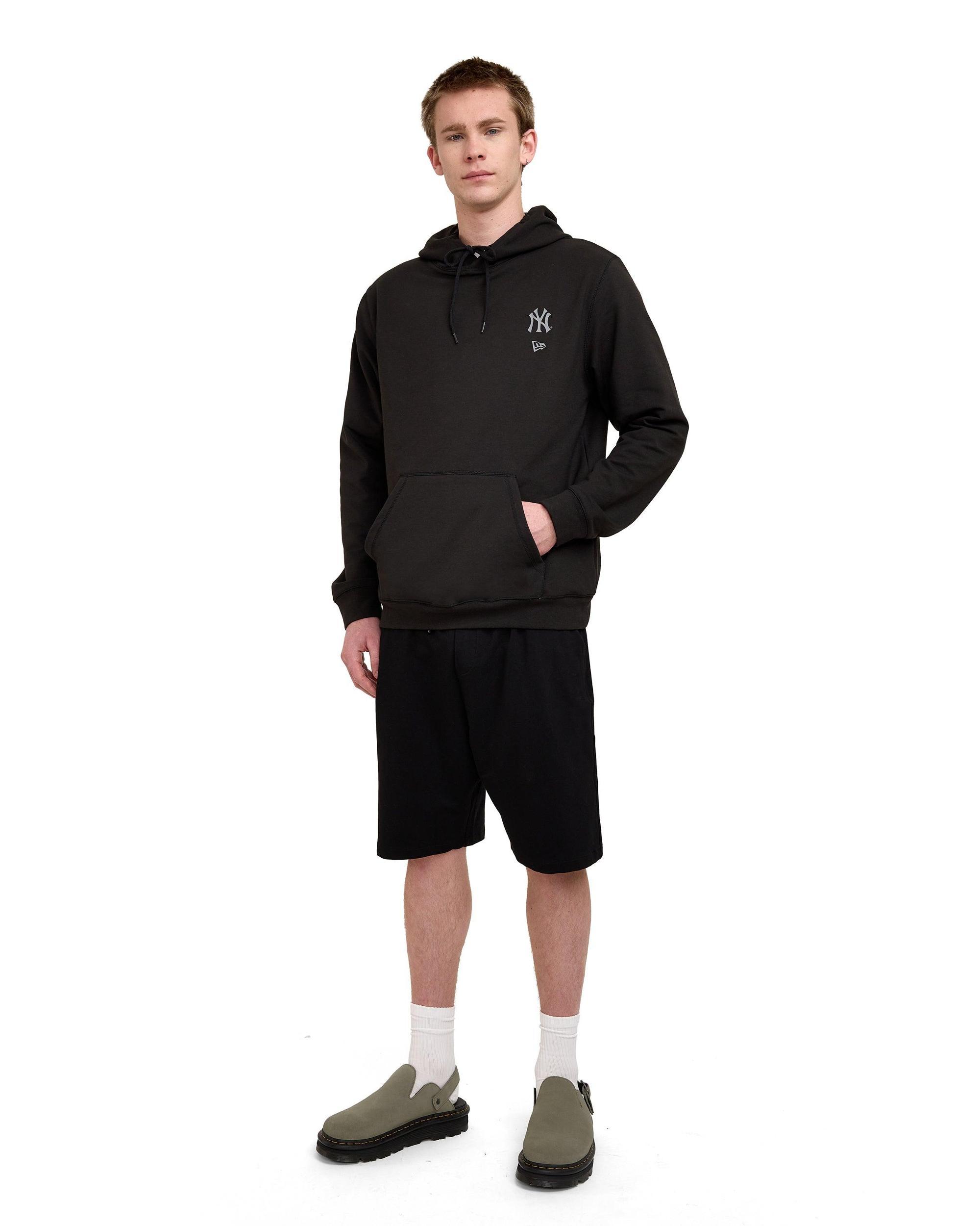 Boston Red Sox Logo Essentials Black Hoodie Male Product Image
