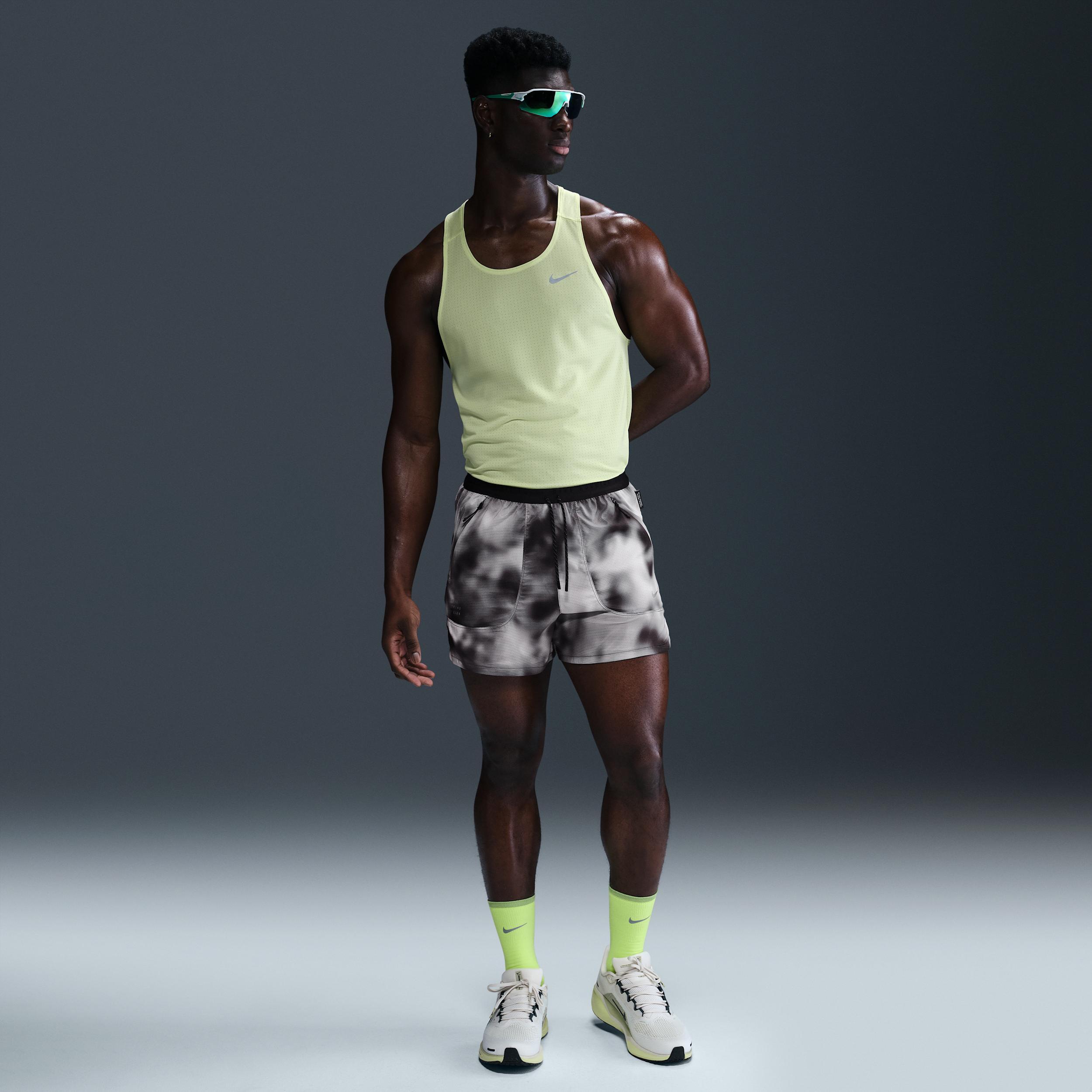 Nike Men's Running Division Breathe Dri-FIT ADV 4" Brief-Lined Running Shorts Product Image