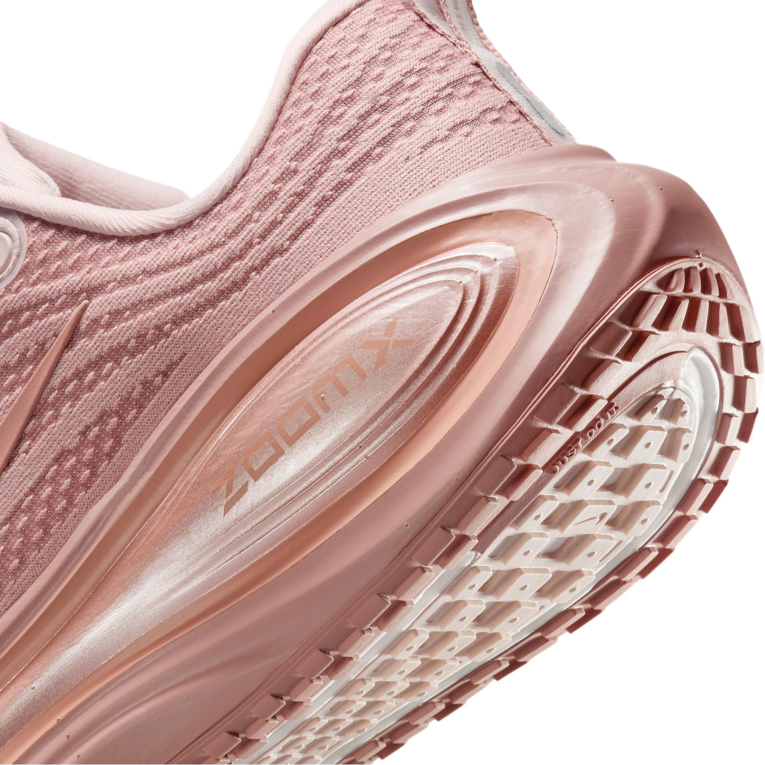 Nike Vomero Plus Women's Road Running Shoes Product Image