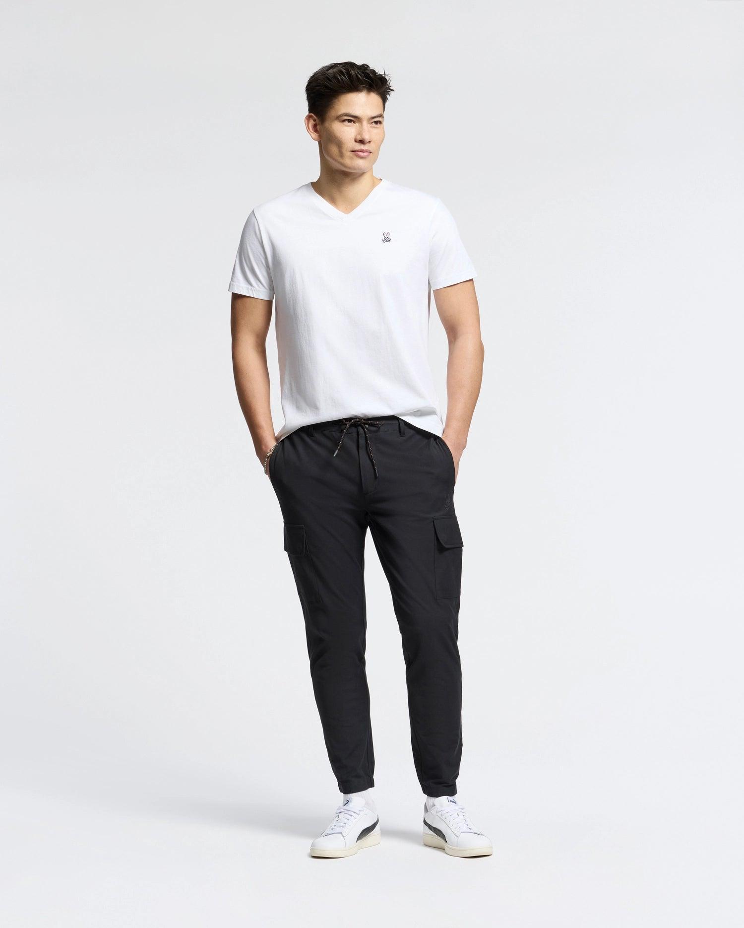 MENS CLASSIC V NECK TEE - B6U100ARPC Male Product Image
