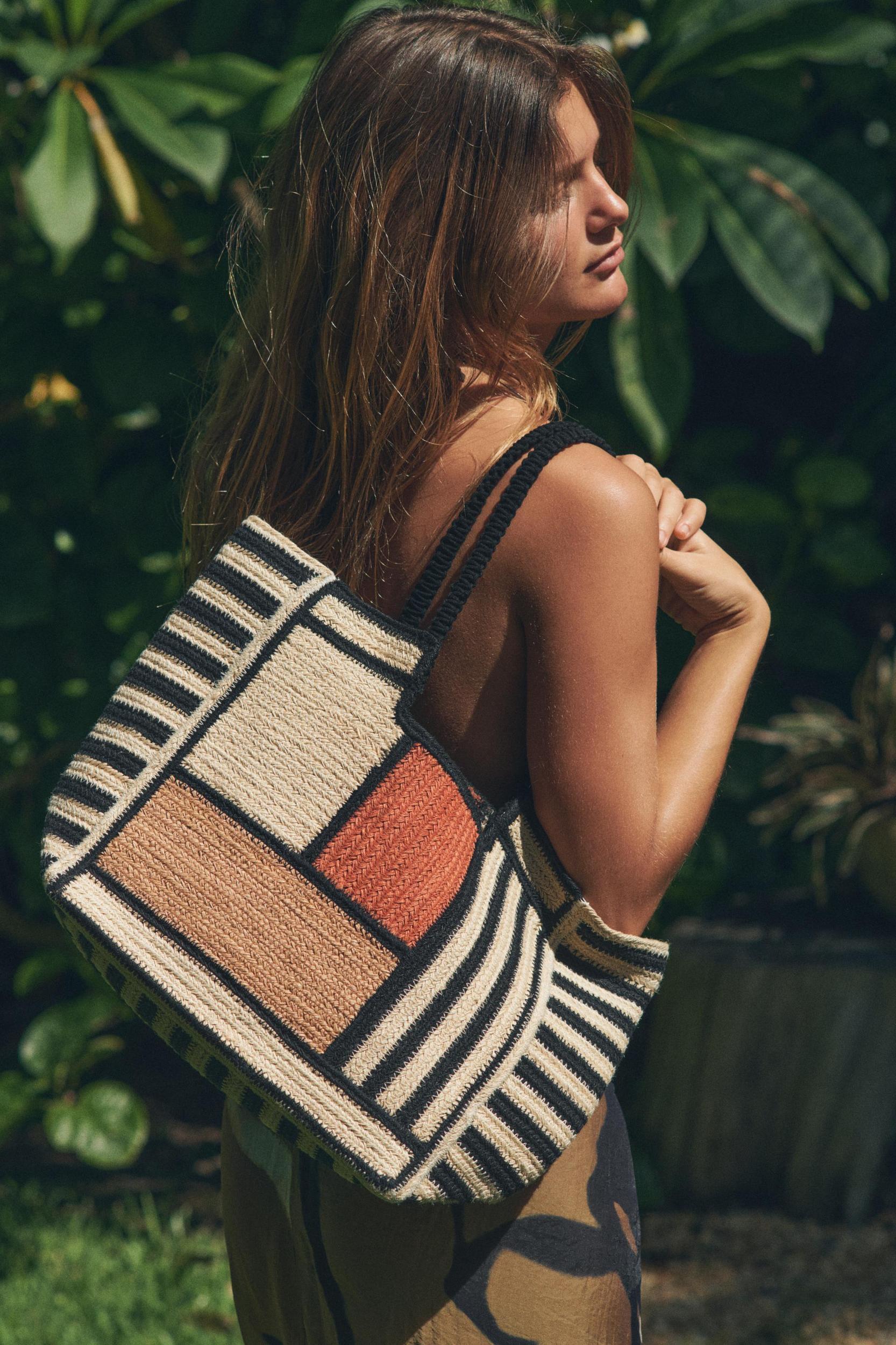 STRIPED JUTE BAG Product Image