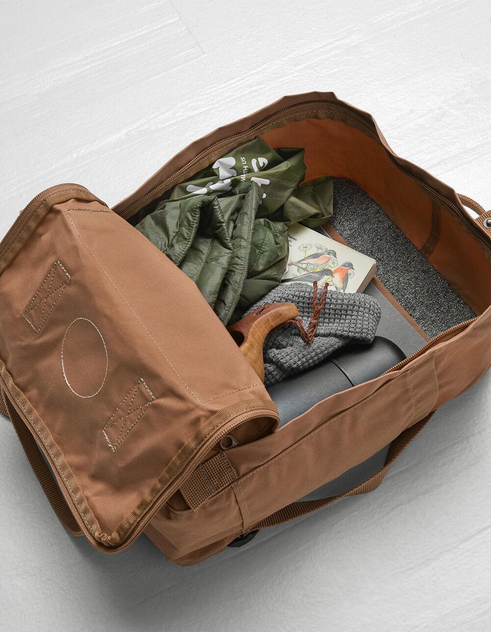 FJALLRAVEN Kånken Backpack - OX RED Product Image