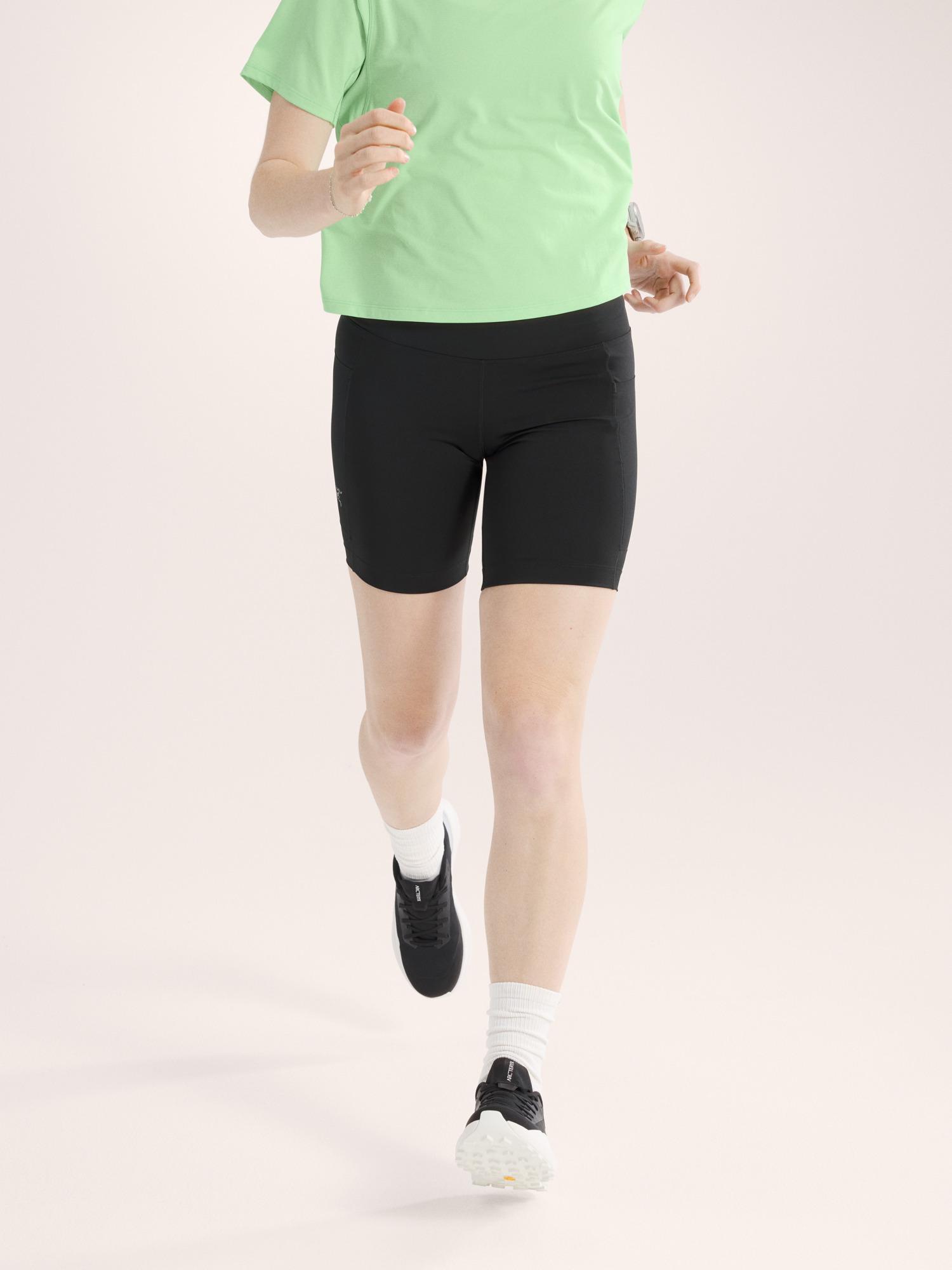 Essent High-Rise Utility Short 8" Women's Product Image