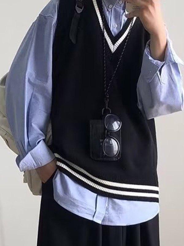 Men's V Neck Striped Sweater Vest Product Image
