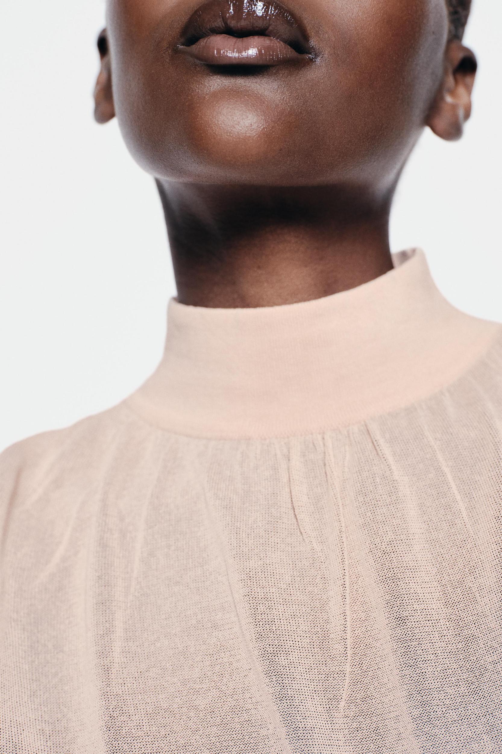 THIN KNIT MOCK NECK SWEATER Product Image