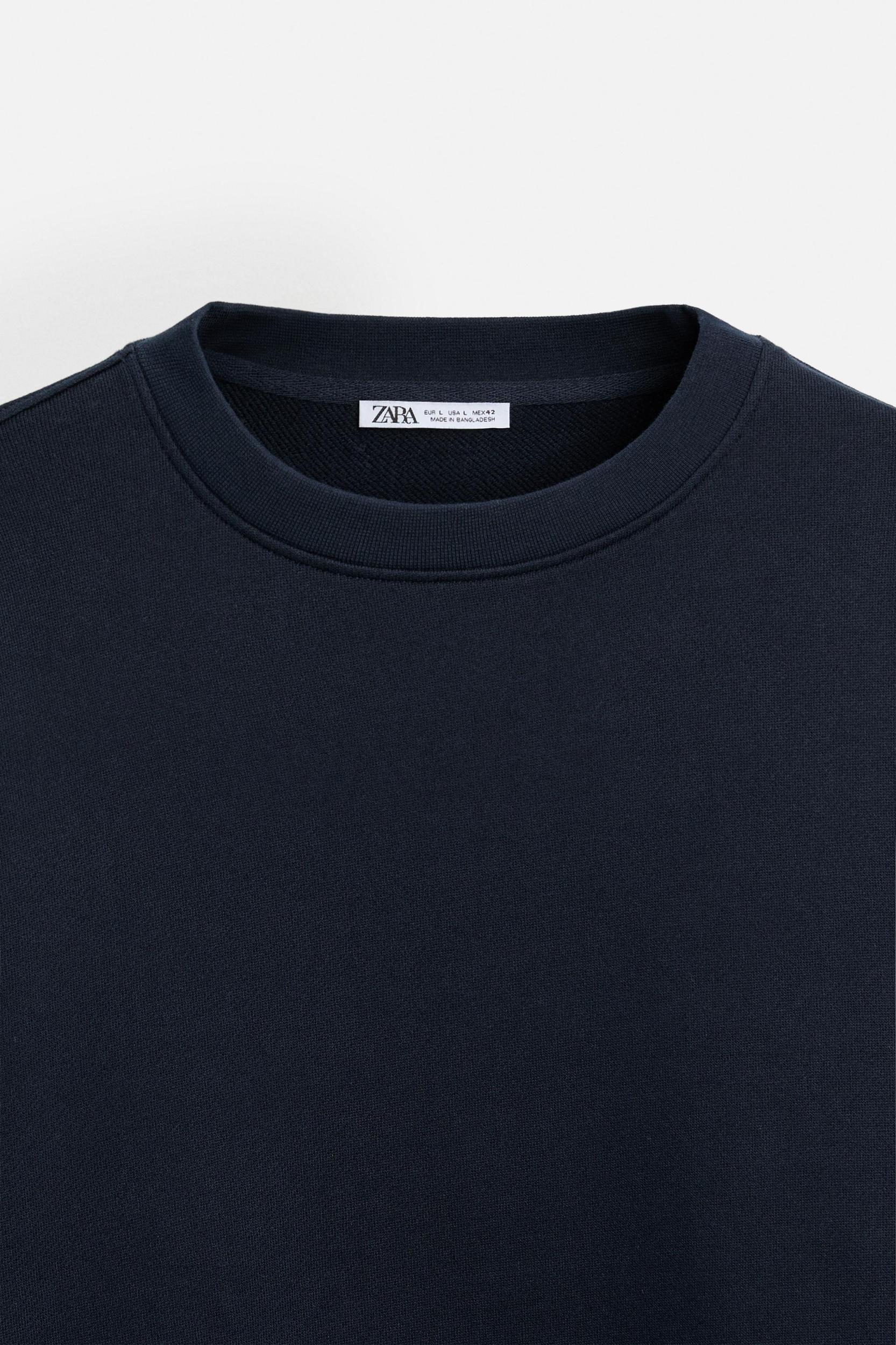 CONTRASTING HEM SWEATSHIRT Product Image