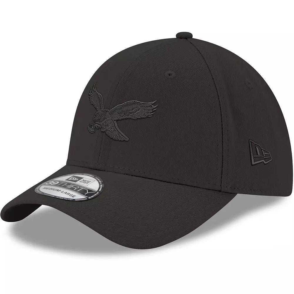 Men's New Era Philadelphia Eagles Black On Black Historic Logo 39THIRTY Flex Hat, Size: Medium/Large Product Image