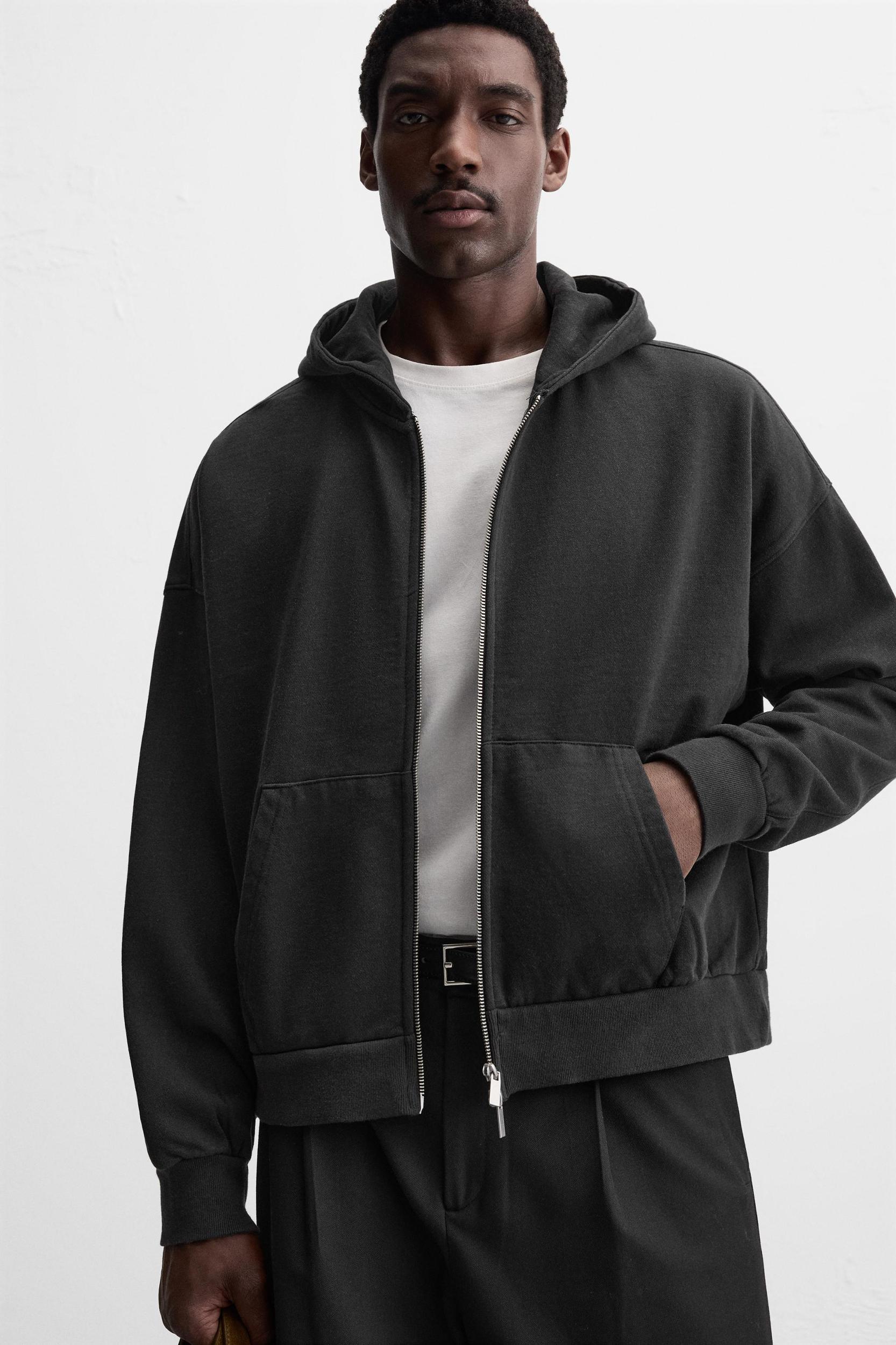 HEAVYWEIGHT ZIP-UP SWEATSHIRT Product Image