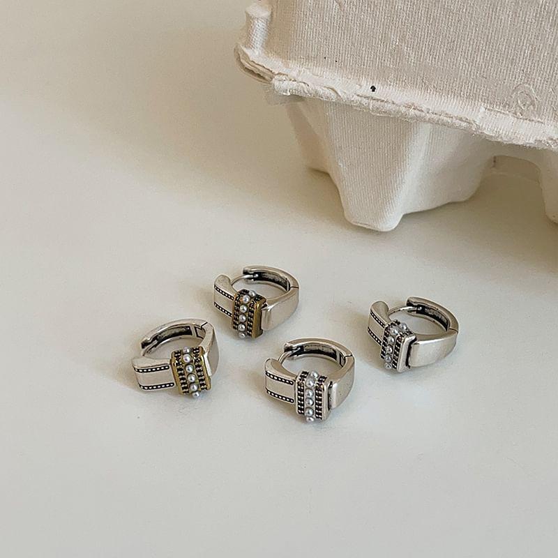 925 Sterling Silver Faux Pearl Hoop Earring Product Image
