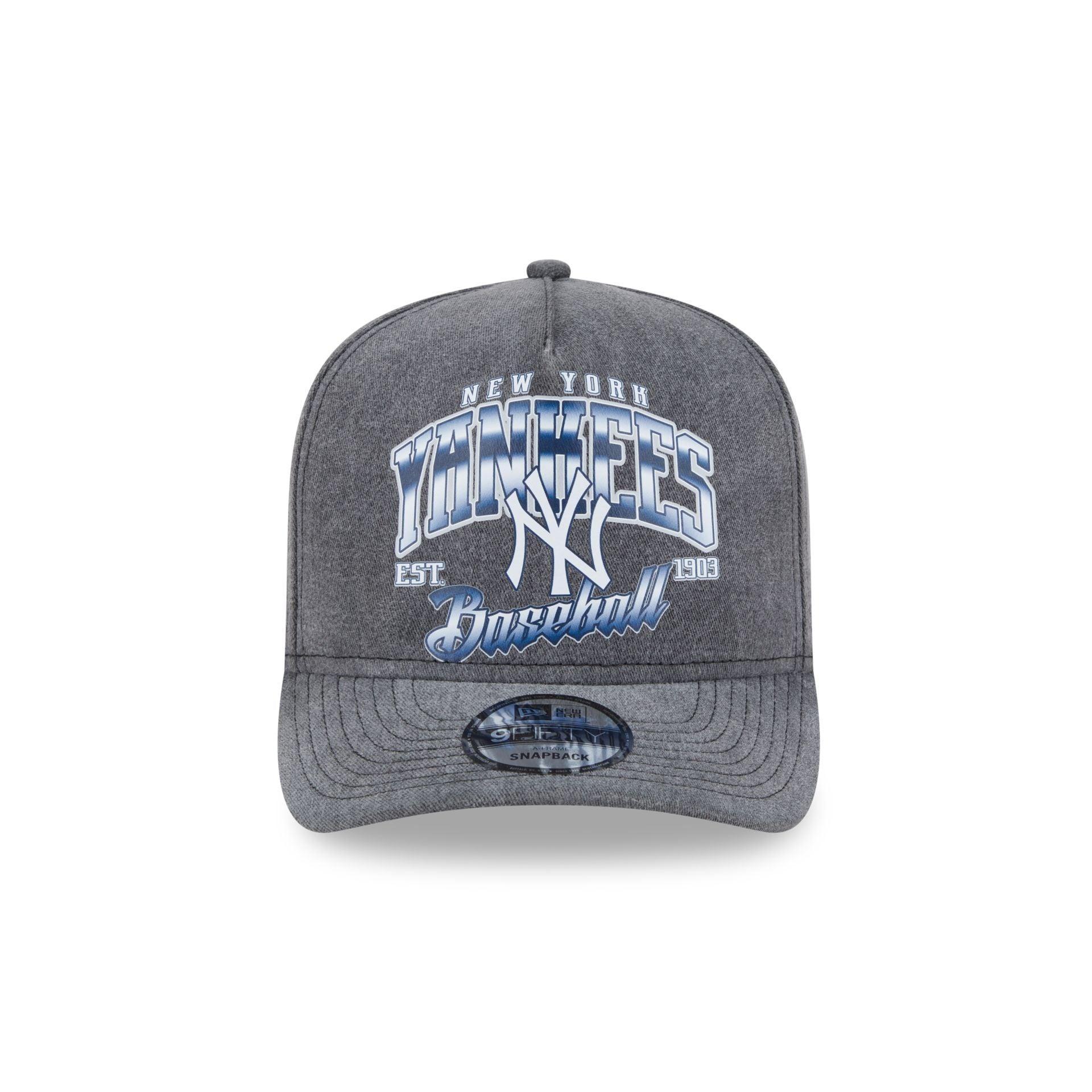 New York Yankees Washed 9FIFTY A-Frame Snapback Hat Male Product Image