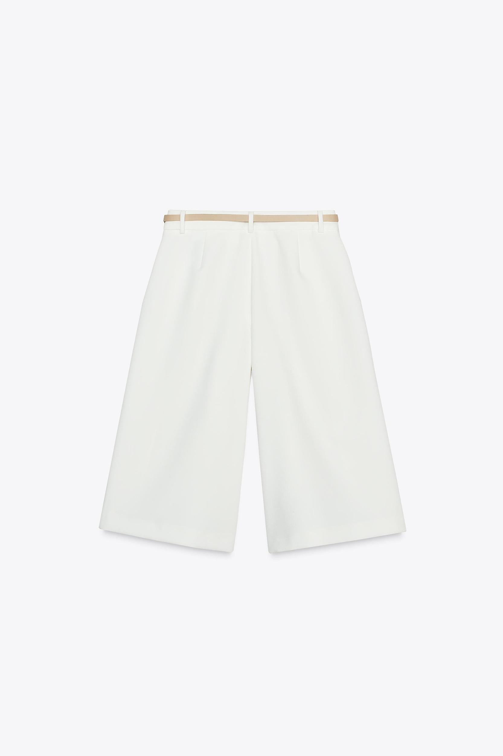 BELTED PLEATED LONG SHORTS Product Image