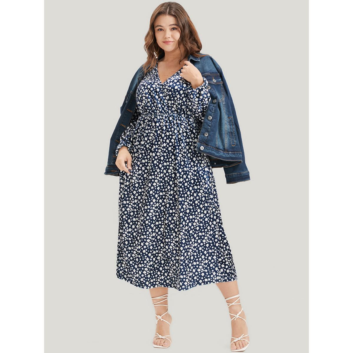 Plus Size Ditsy Floral Pocket Lantern Sleeve Wrap Velvet Dress Indigo Women Elegant Elastic Waist V-neck Long Sleeve Curvy Midi Dress BloomChic 10/M Product Image