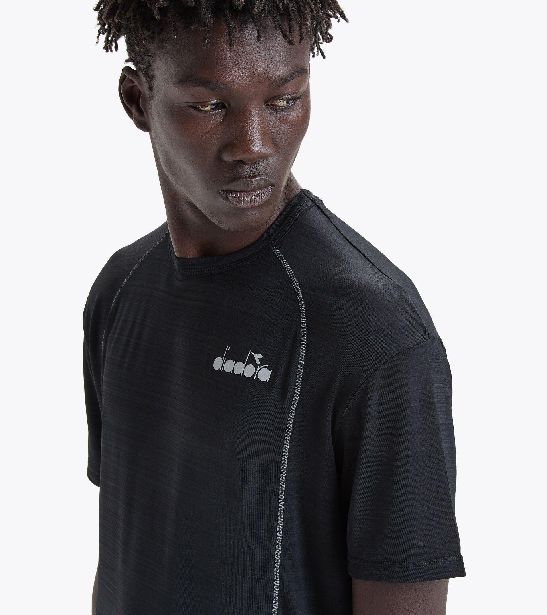 SS T-SHIRT TECH BE ONE Product Image
